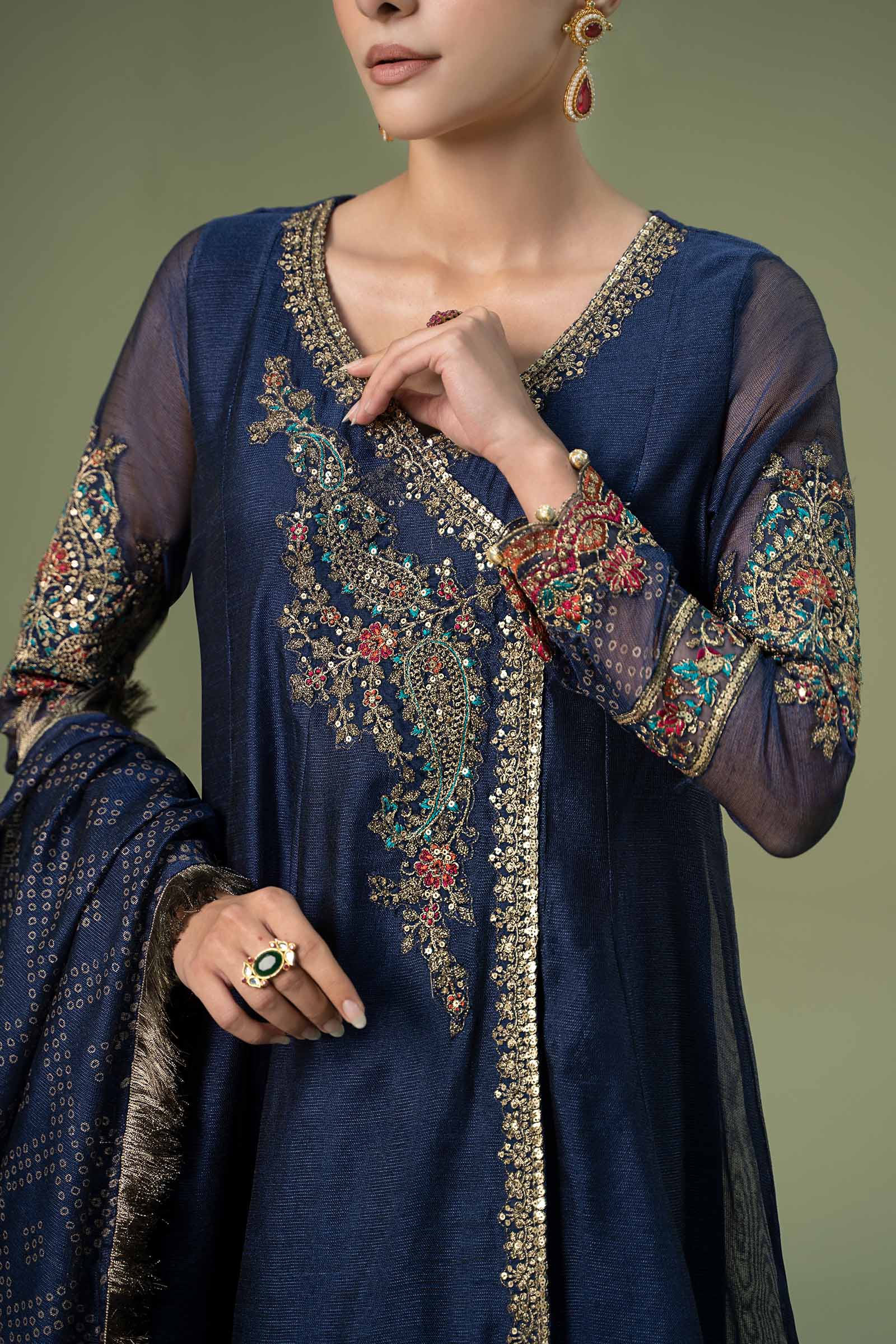 3 Piece Embroidered Paper Cotton Suit - Image 4