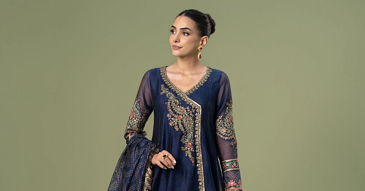3 Piece Embroidered Paper Cotton Suit - Image 8