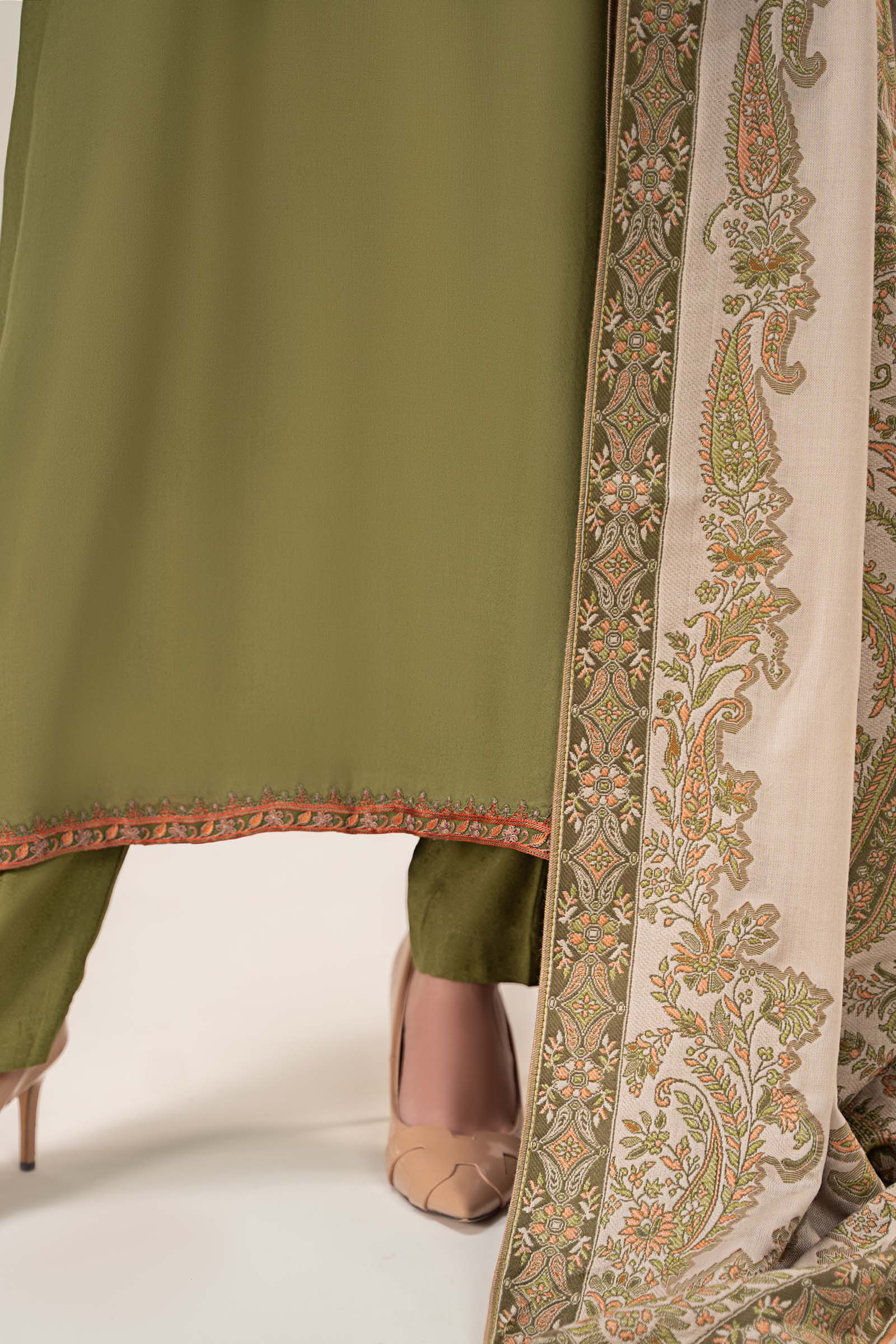 3 Piece Embroidered Linen Suit - Image 4