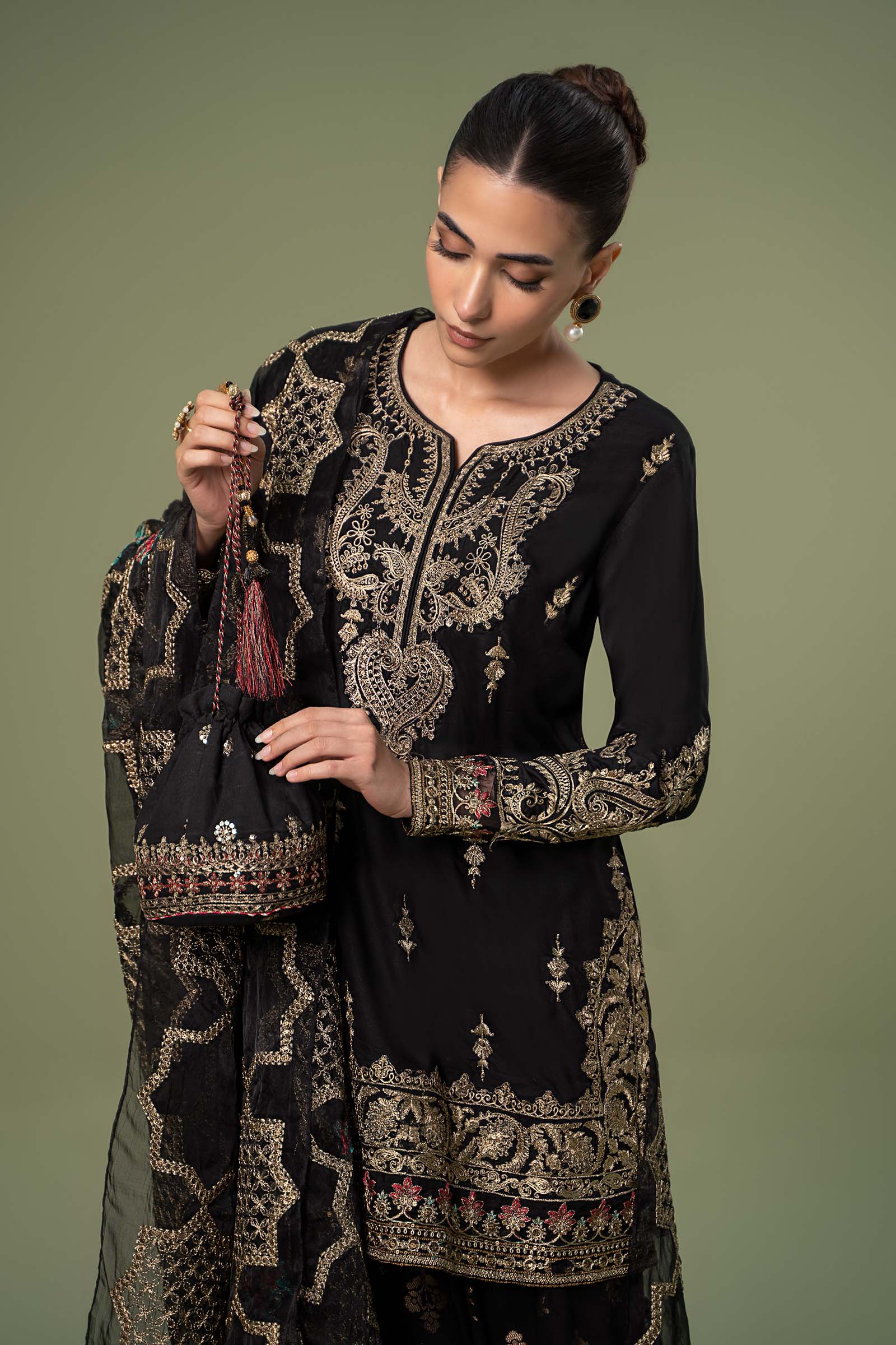 3 Piece Embroidered Linen Suit - Image 3