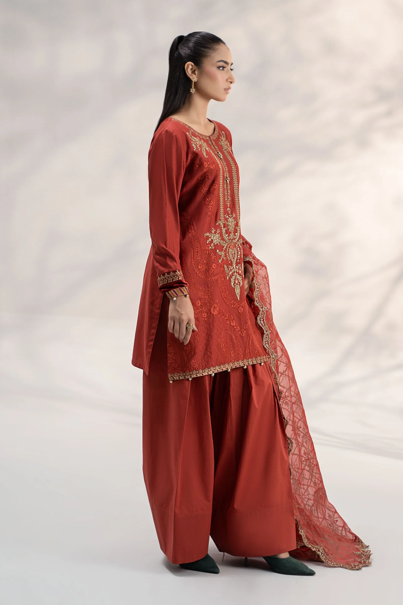 3 Piece Embroidered Linen Suit - Image 7