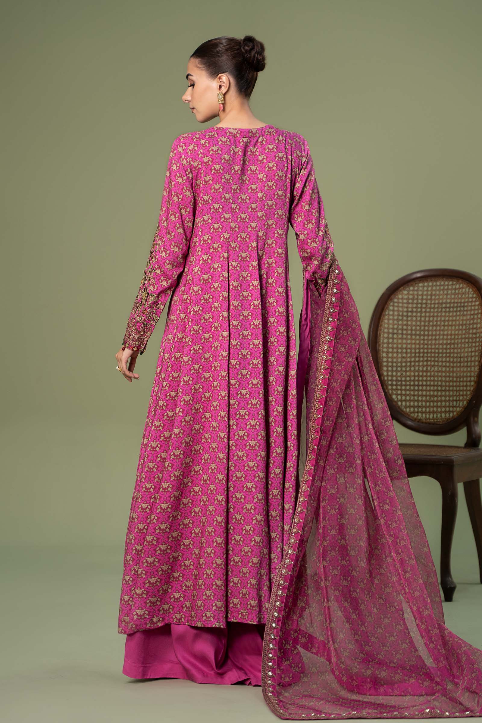 3 Piece Embroidered Linen Suit - Image 7