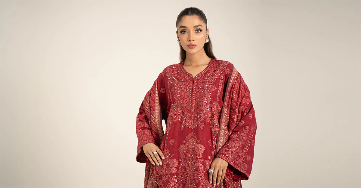 3 Piece Embroidered Pashmina Wool Suit - Image 7