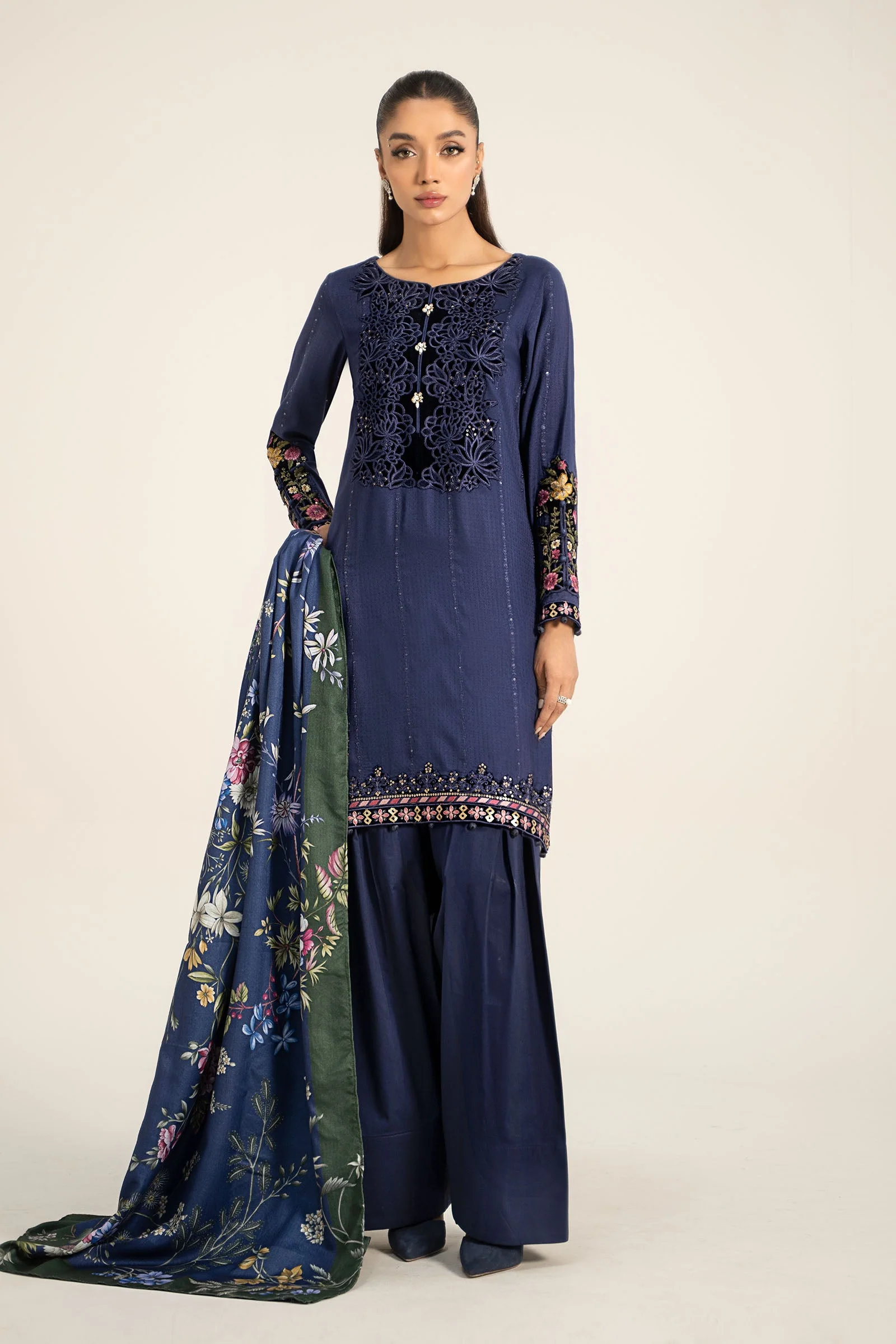 3 Piece Embroidered Linen Suit - Image 5