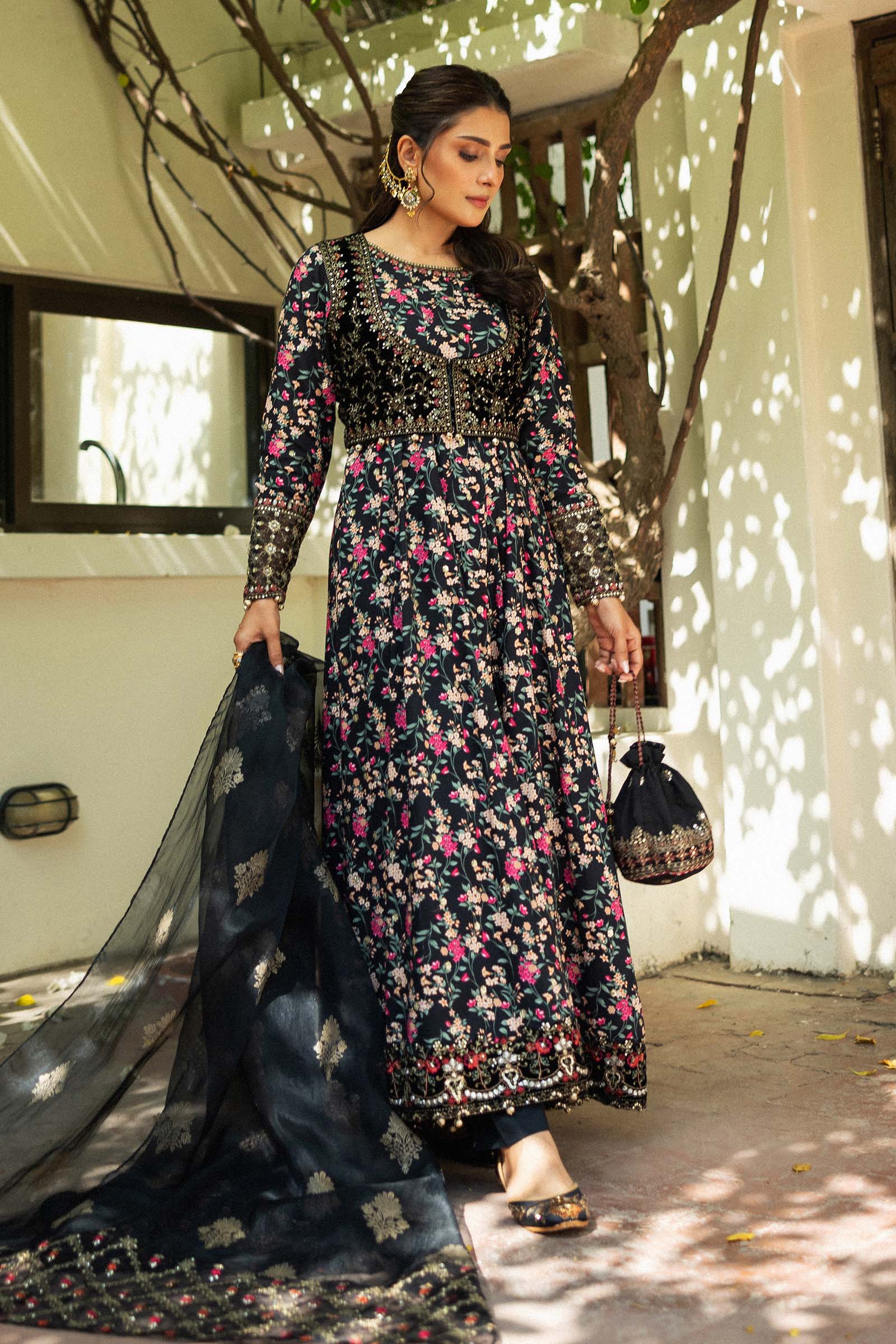3 Piece Embroidered Linen Suit - Image 5