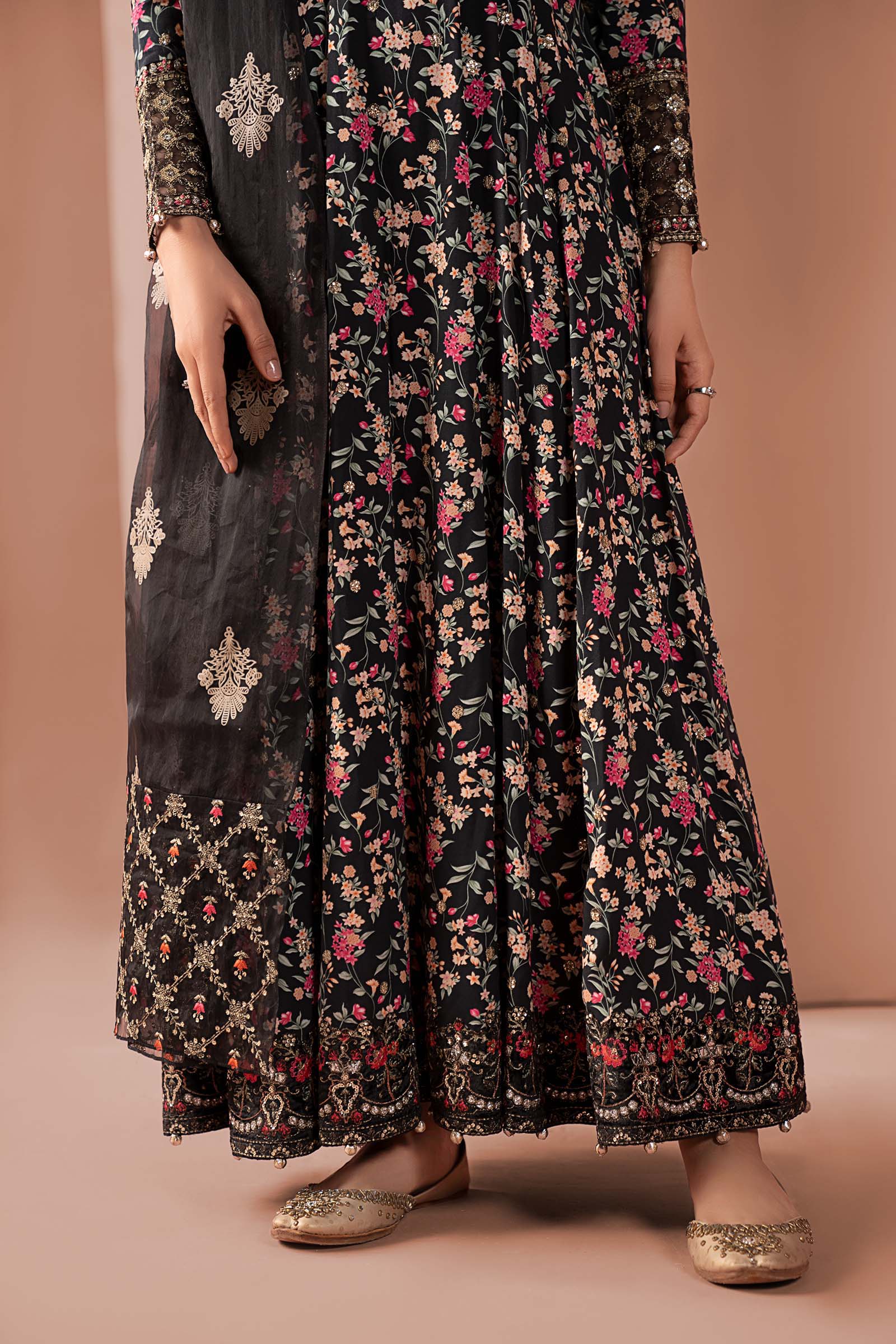 3 Piece Embroidered Linen Suit - Image 5