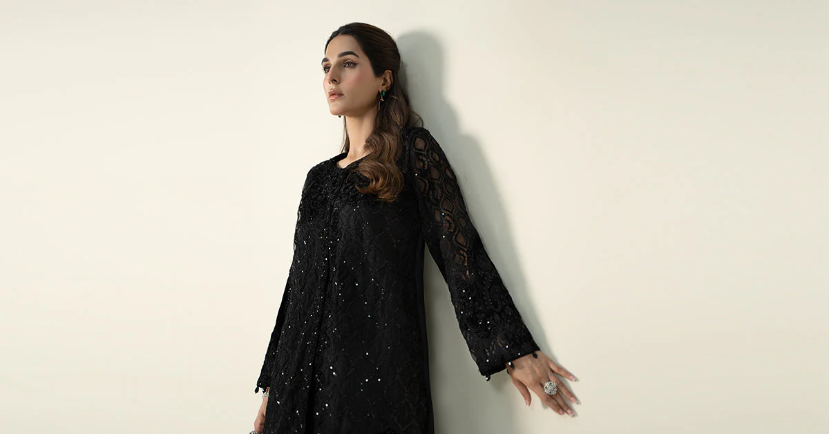 3 Piece Embroidered Organza Suit - Image 7