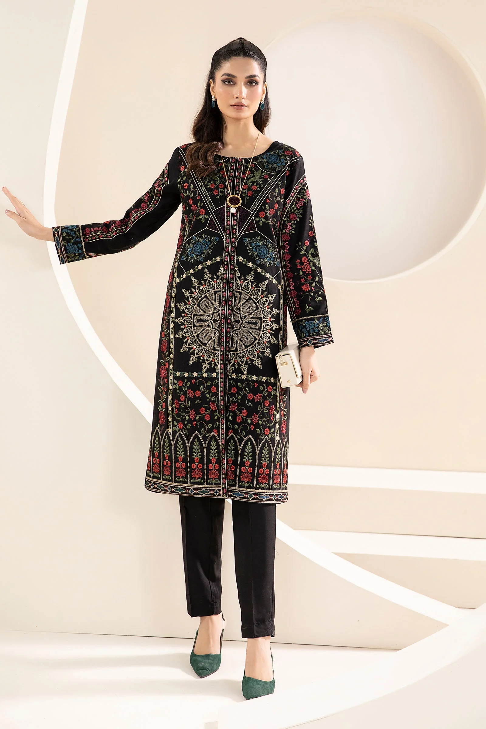 3 Piece Embroidered Khaddar Suit