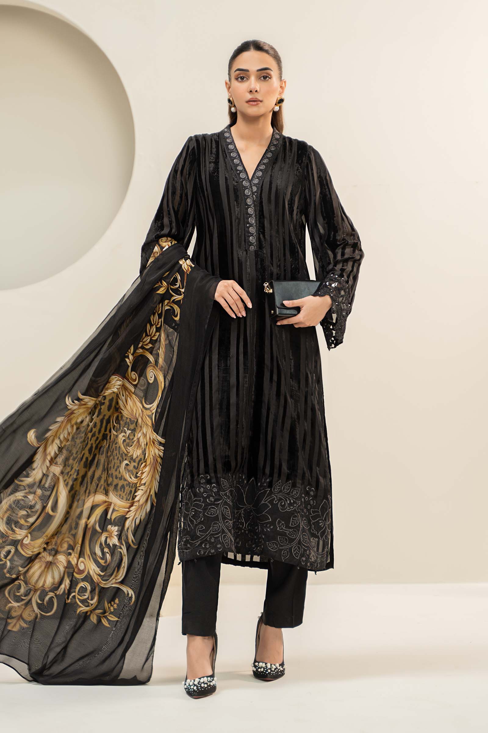 3 Piece Embroidered Plush Suit