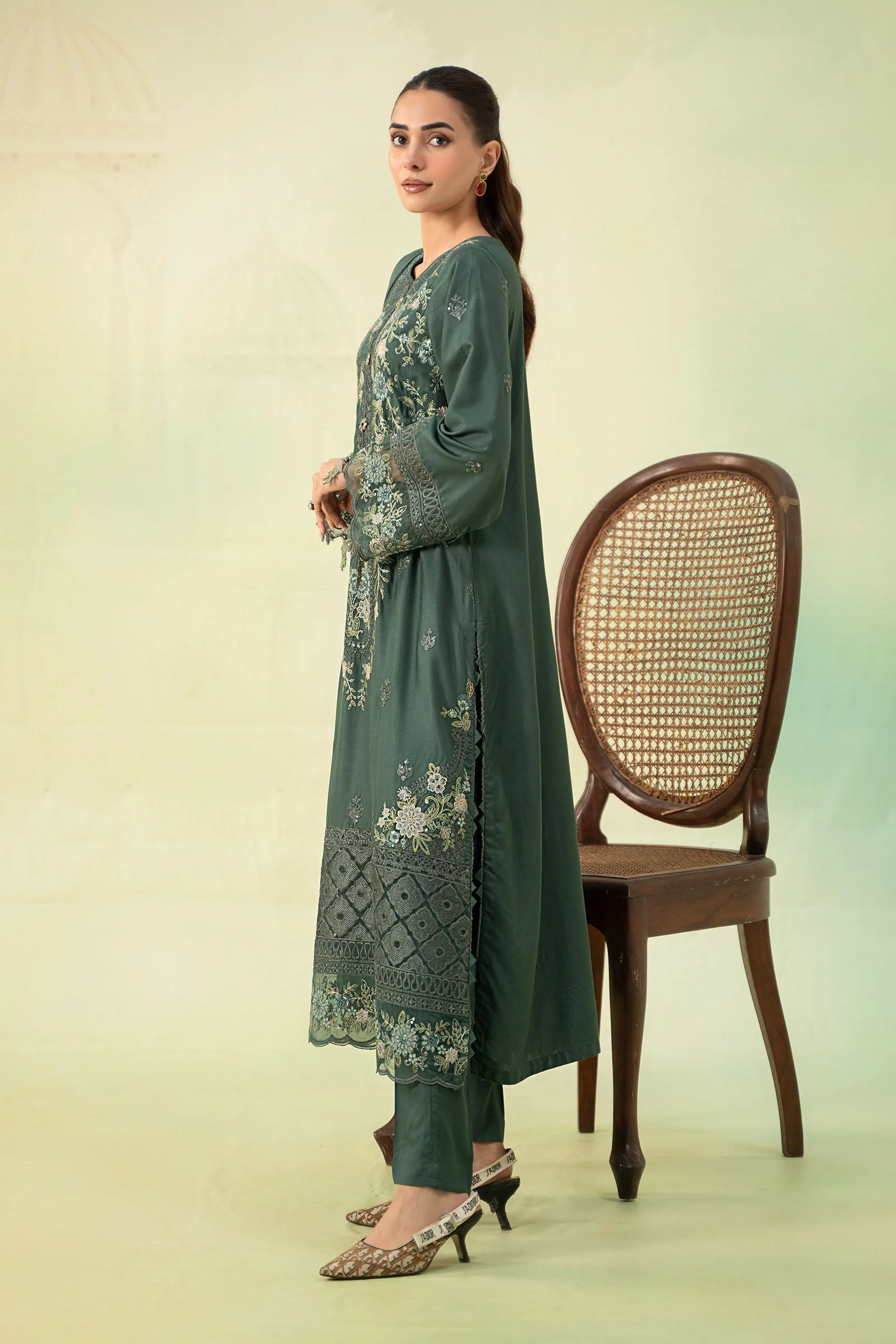 3 Piece Embroidered Linen Suit - Image 5