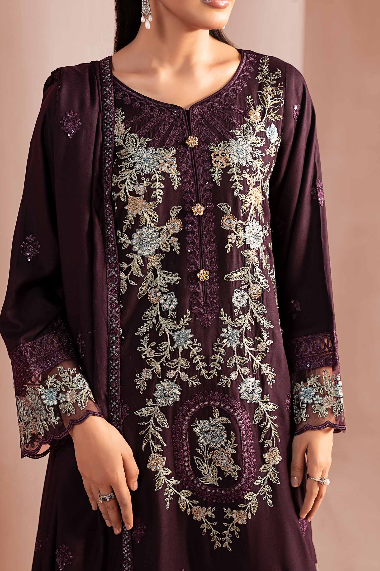 3 Piece Embroidered Linen Suit - Image 3