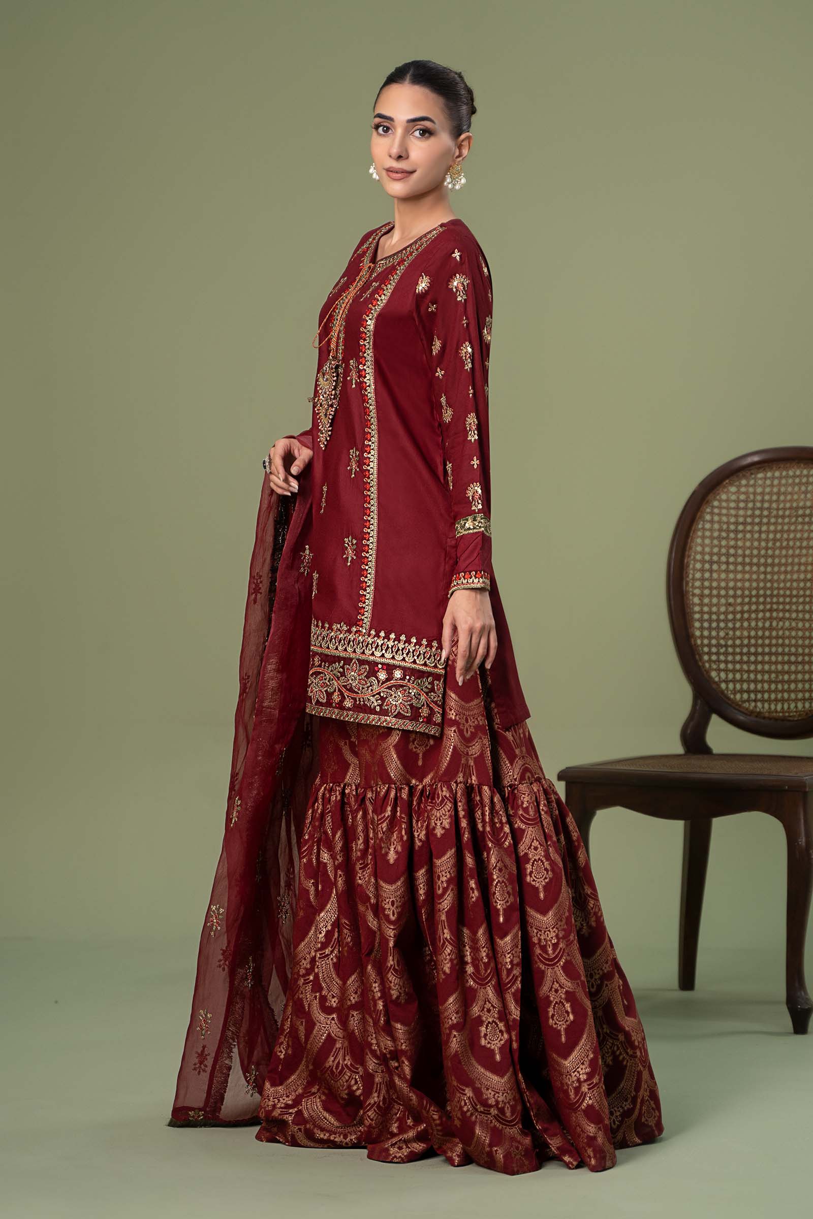 3 Piece Embroidered Linen Suit - Image 5