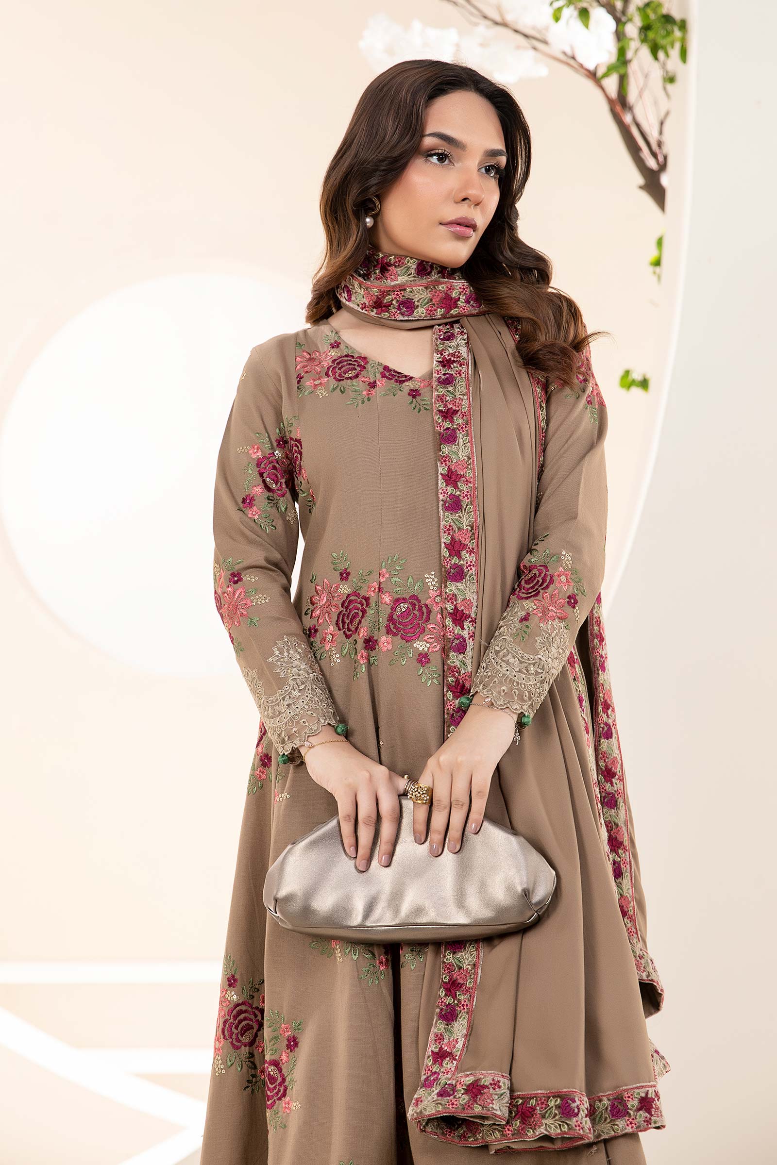 3 Piece Embroidered Khaddar Suit - Image 2