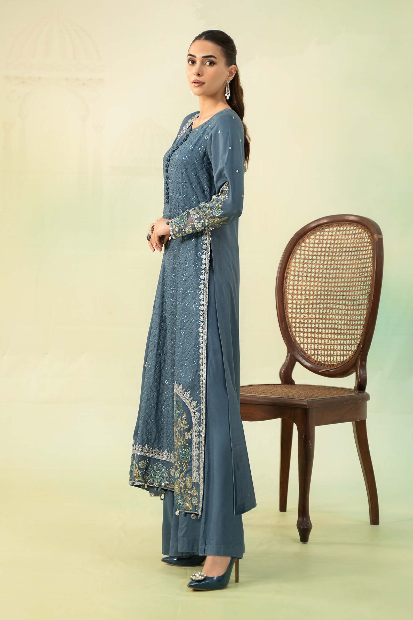 3 Piece Embroidered Linen Suit - Image 4