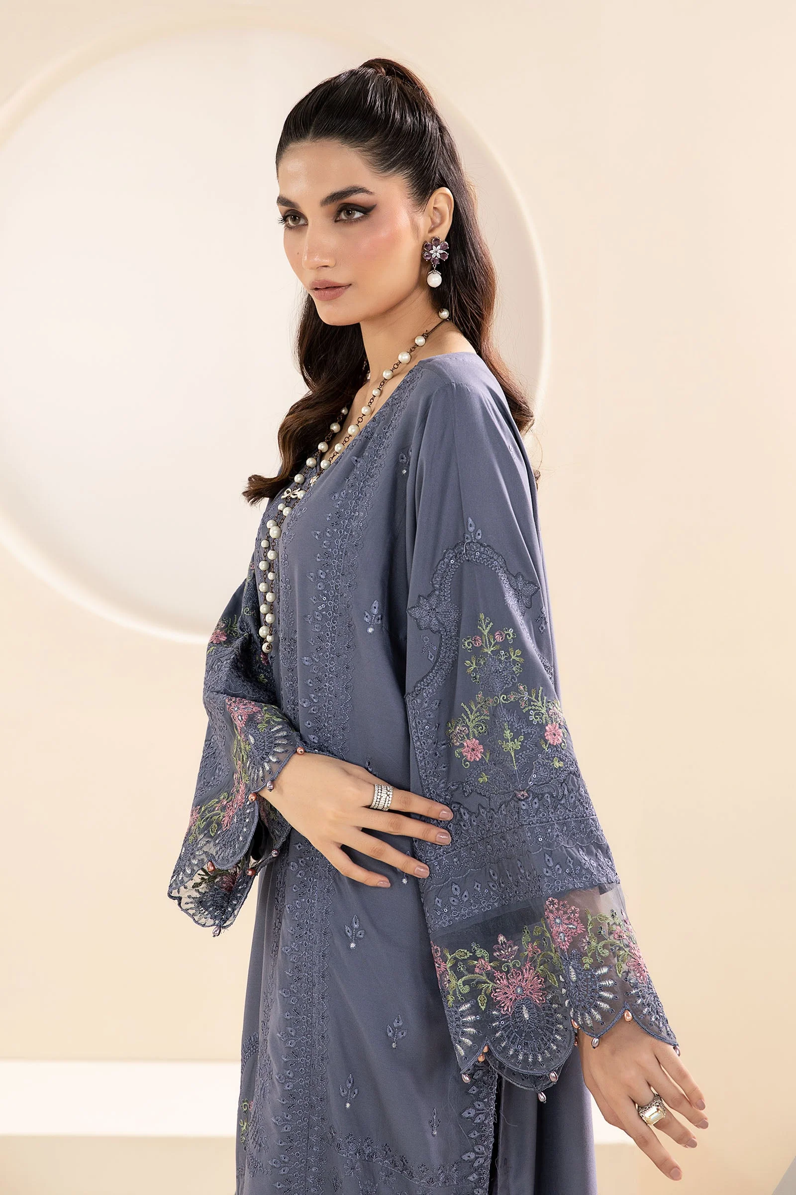 3 Piece Embroidered Linen Suit - Image 2