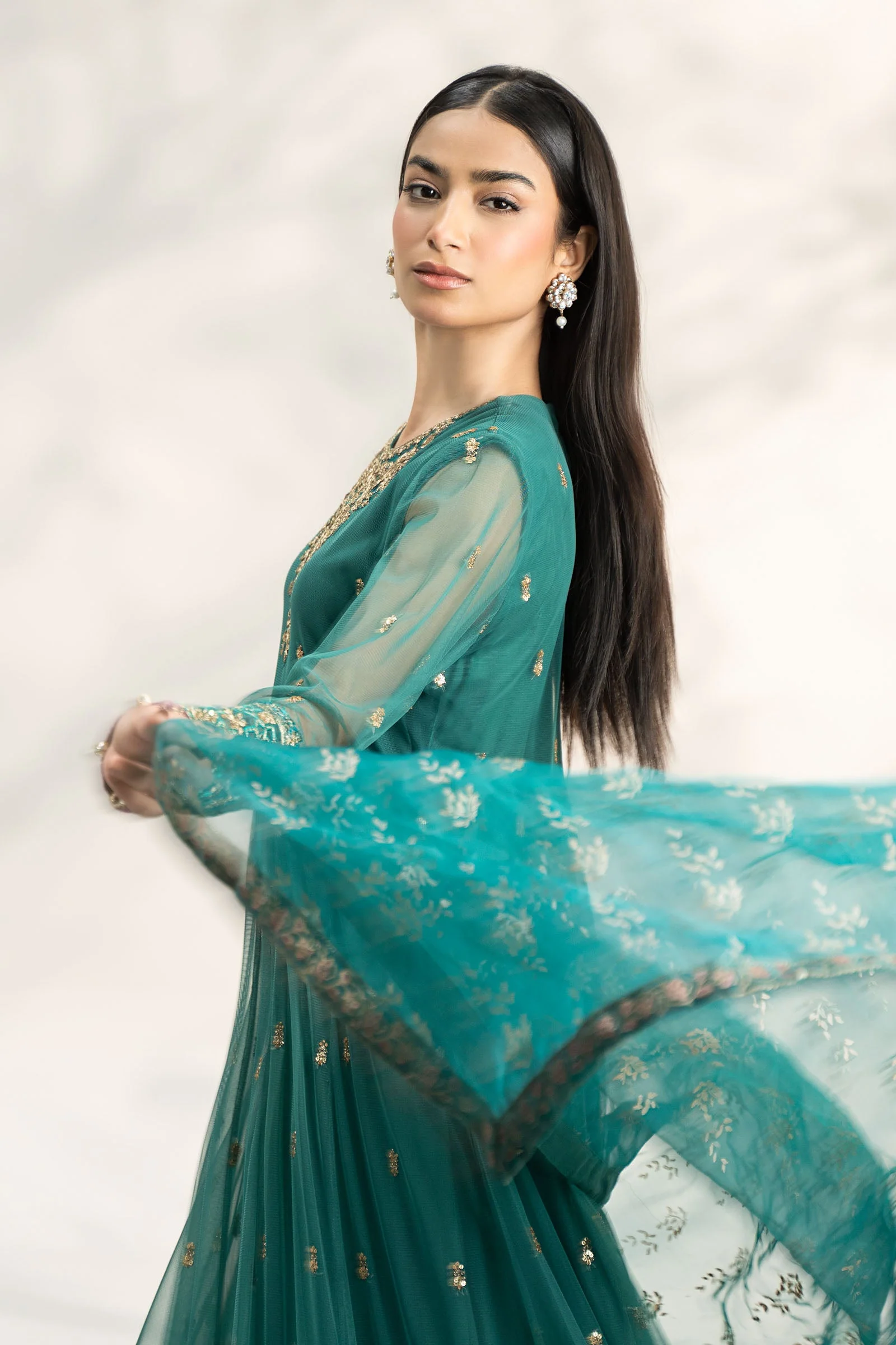 3 Piece Embroidered Linen Suit - Image 3