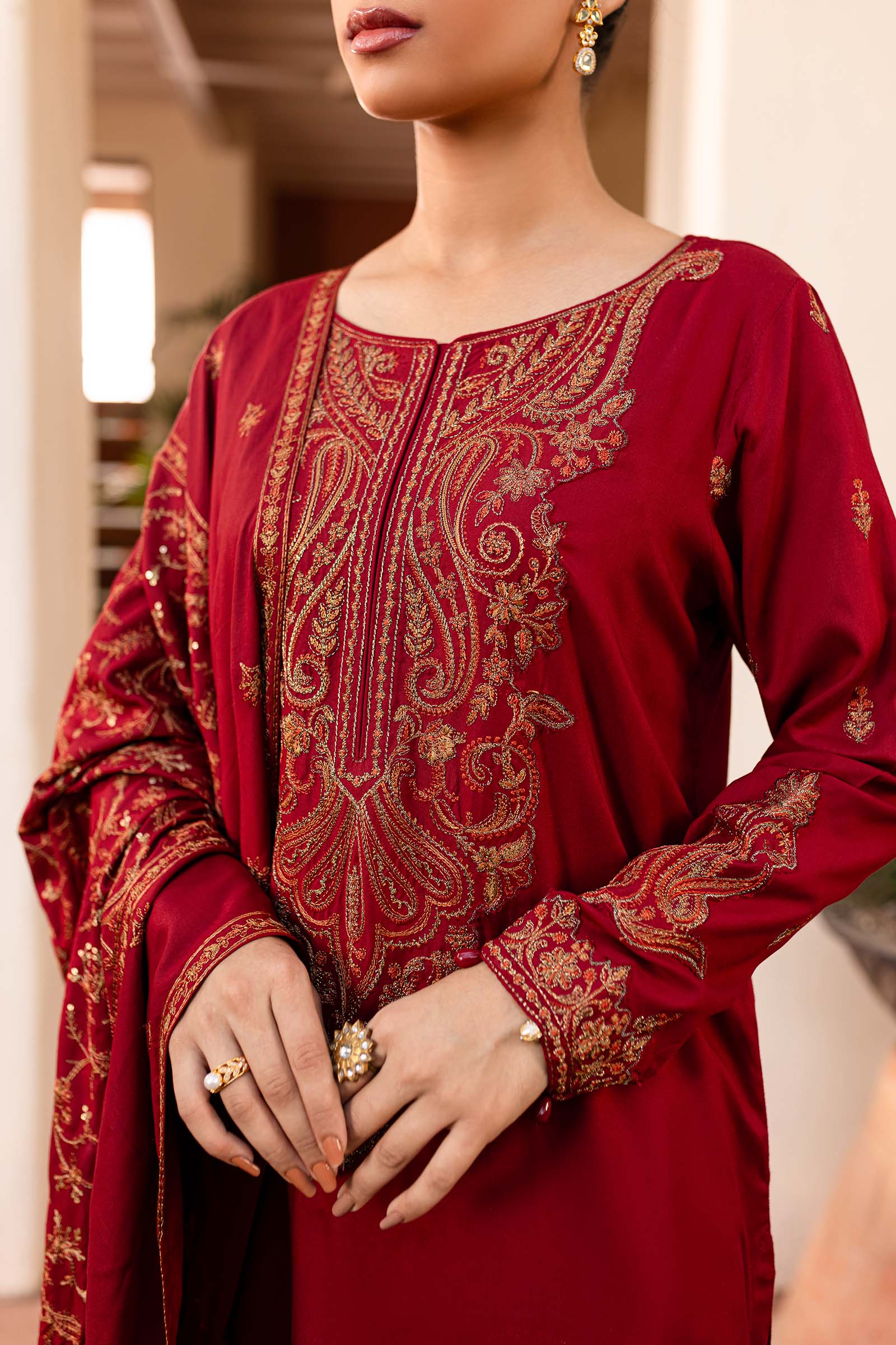 3 Piece Embroidered Linen Suit - Image 4
