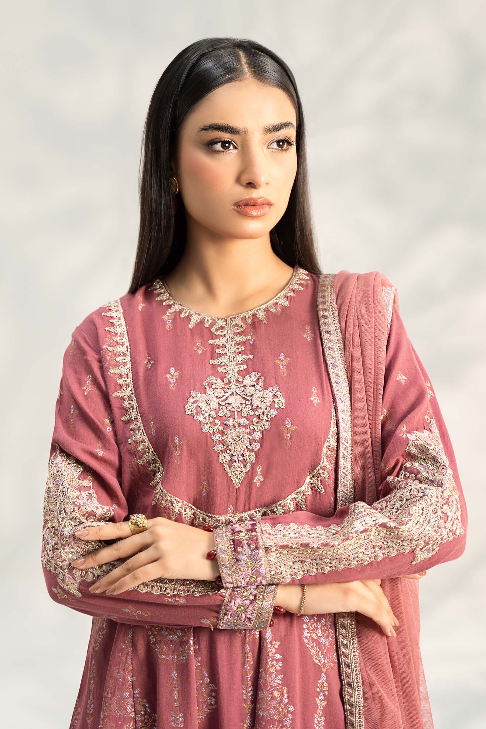 3 Piece Embroidered Jacquard Suit - Image 2