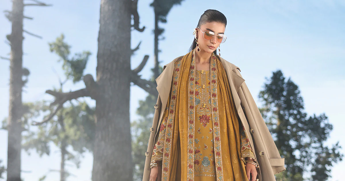 3 Piece Embroidered Linen Suit - Image 9