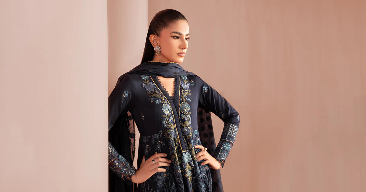 3 Piece Embroidered Staple Raw Silk Suit - Image 7