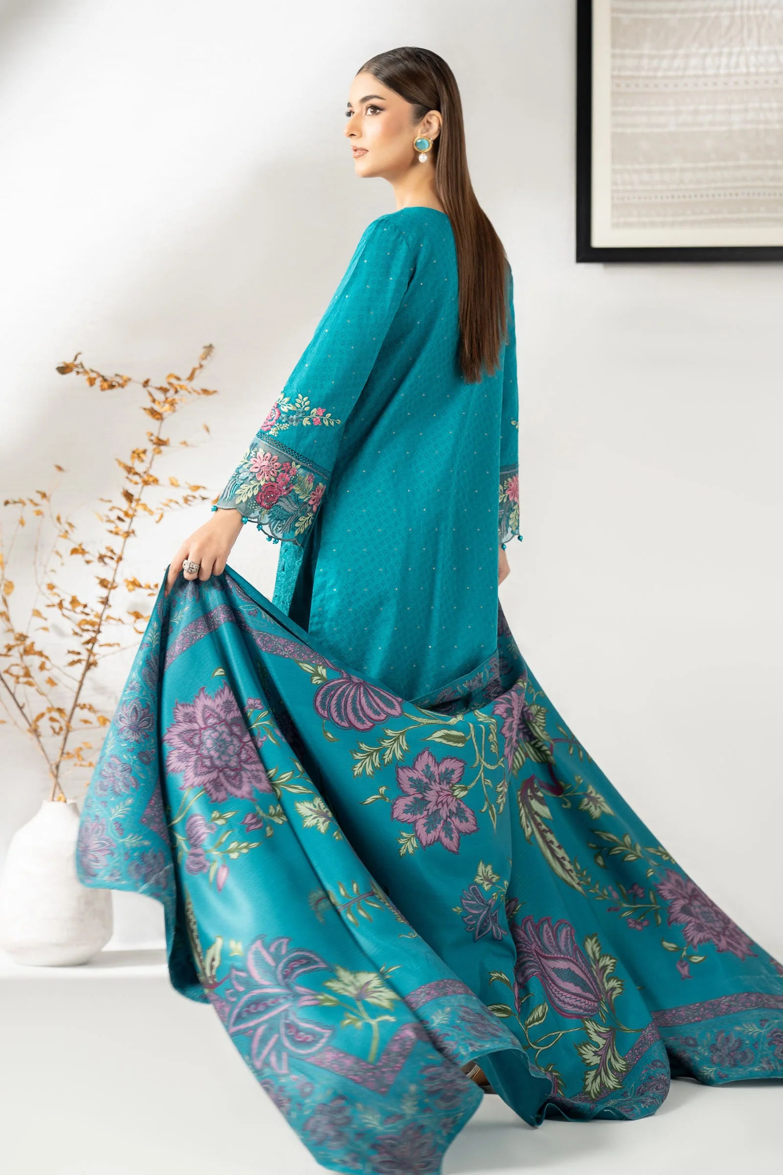 3 Piece Embroidered Viscose Suit - Image 9