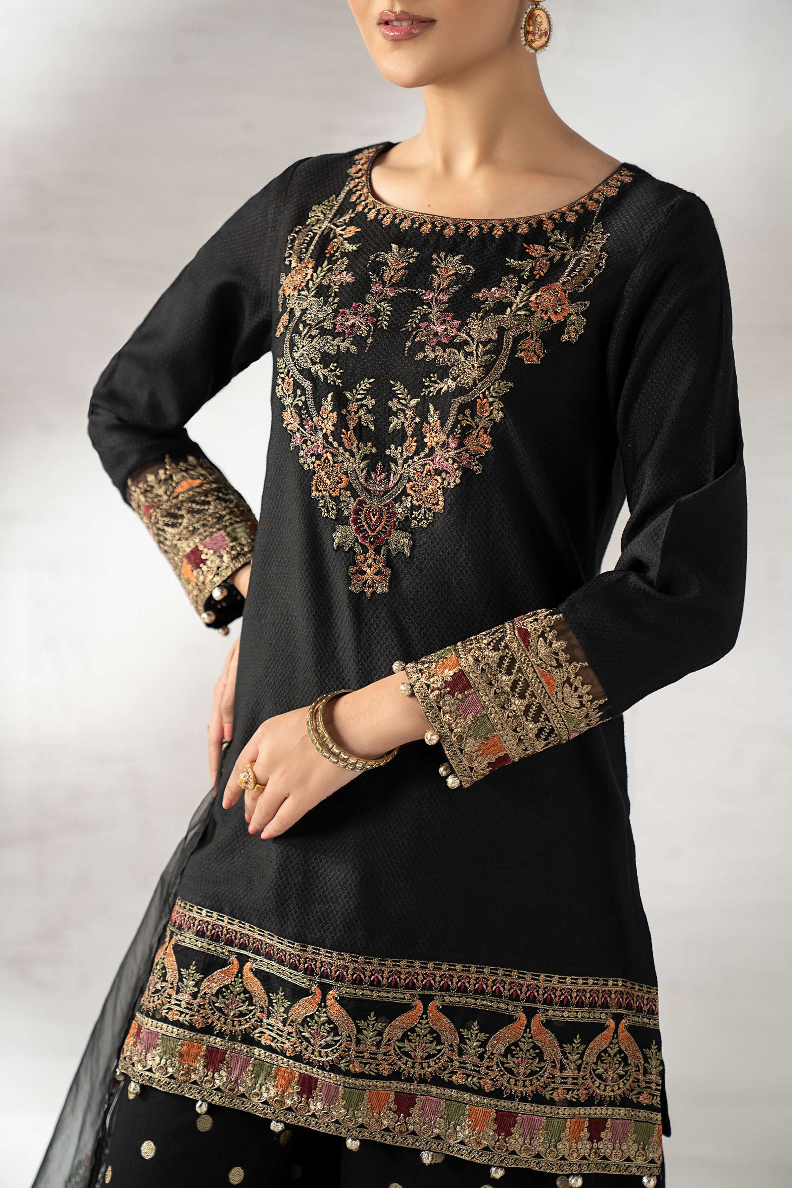 3 Piece Embroidered Staple Dobby Suit - Image 4