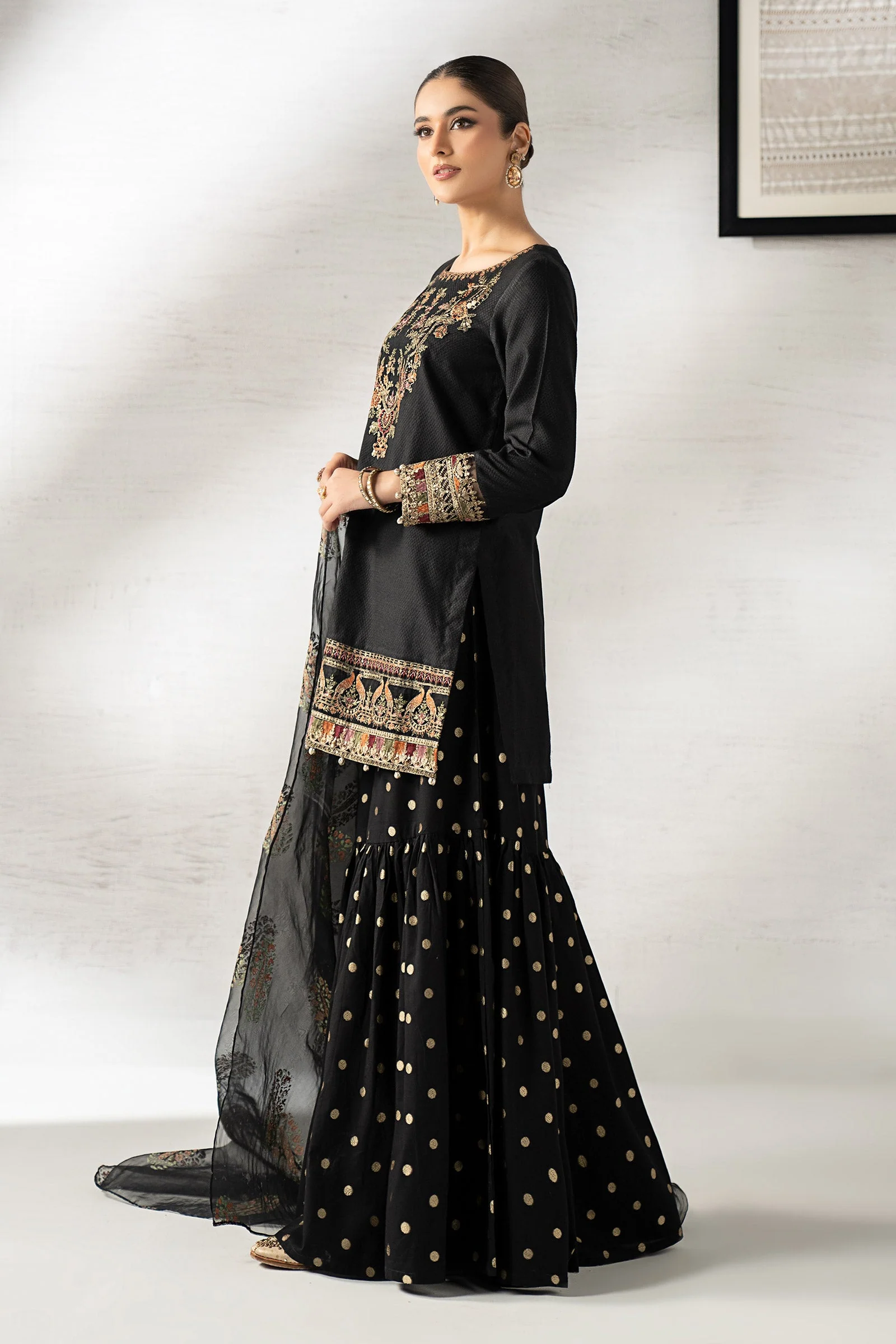 3 Piece Embroidered Staple Dobby Suit - Image 7