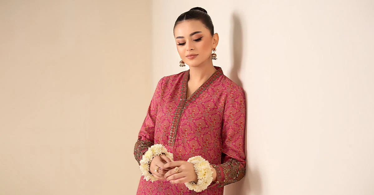 2 Piece Embroidered Raw Silk Suit - Image 8