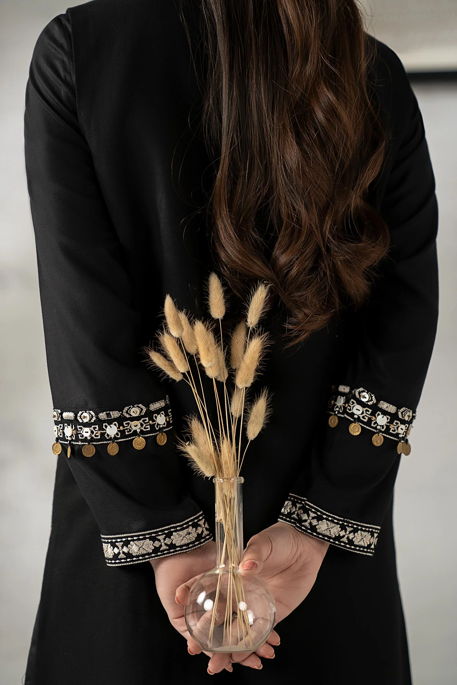 3 Piece Embroidered Khaddar Suit - Image 5
