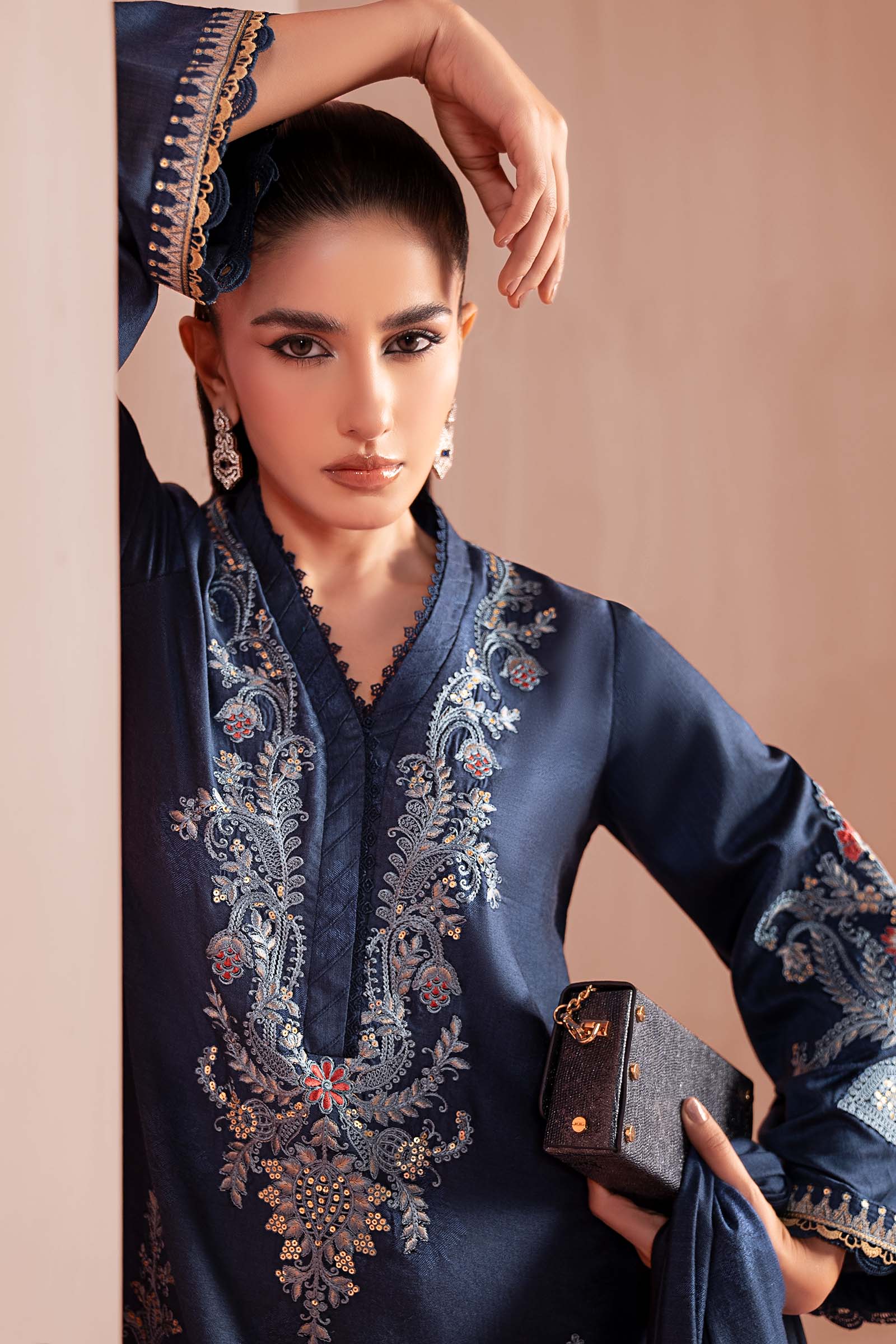 3 Piece Embroidered Jacquard Khaddar Suit - Image 2