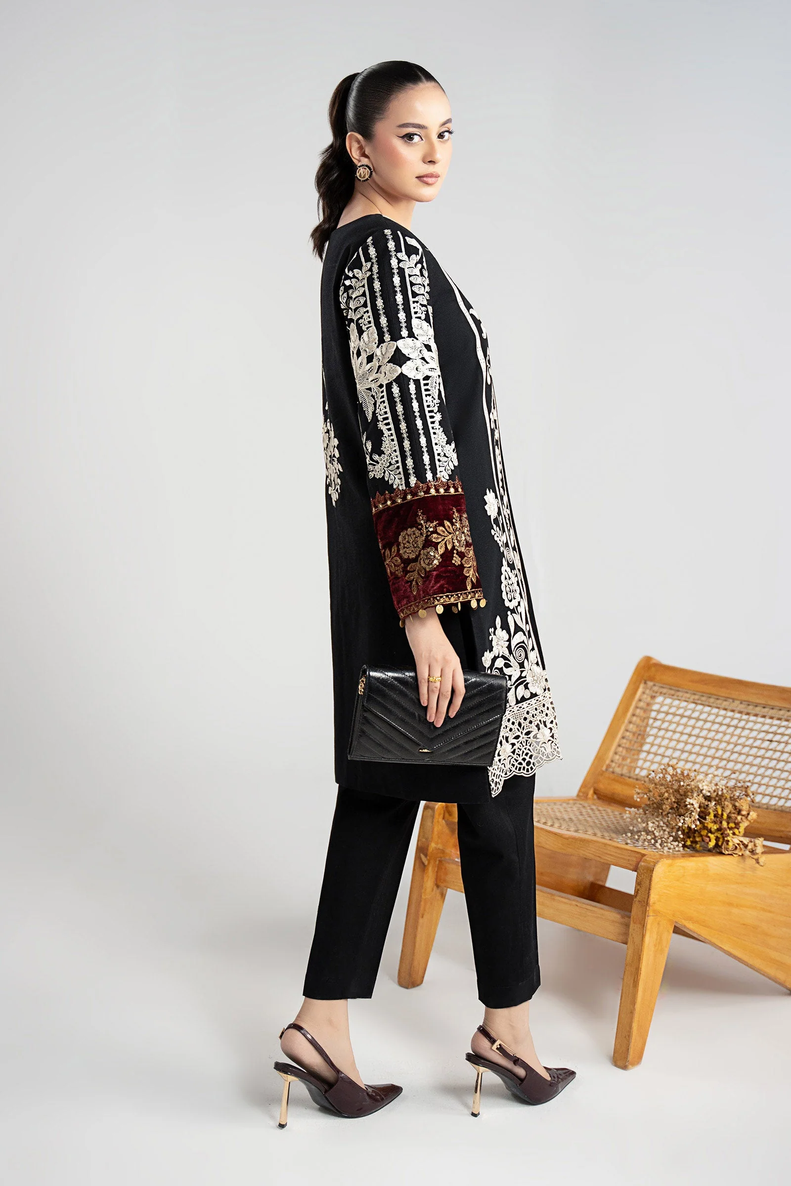 3 Piece Embroidered Cotton Dobby Suit - Image 7
