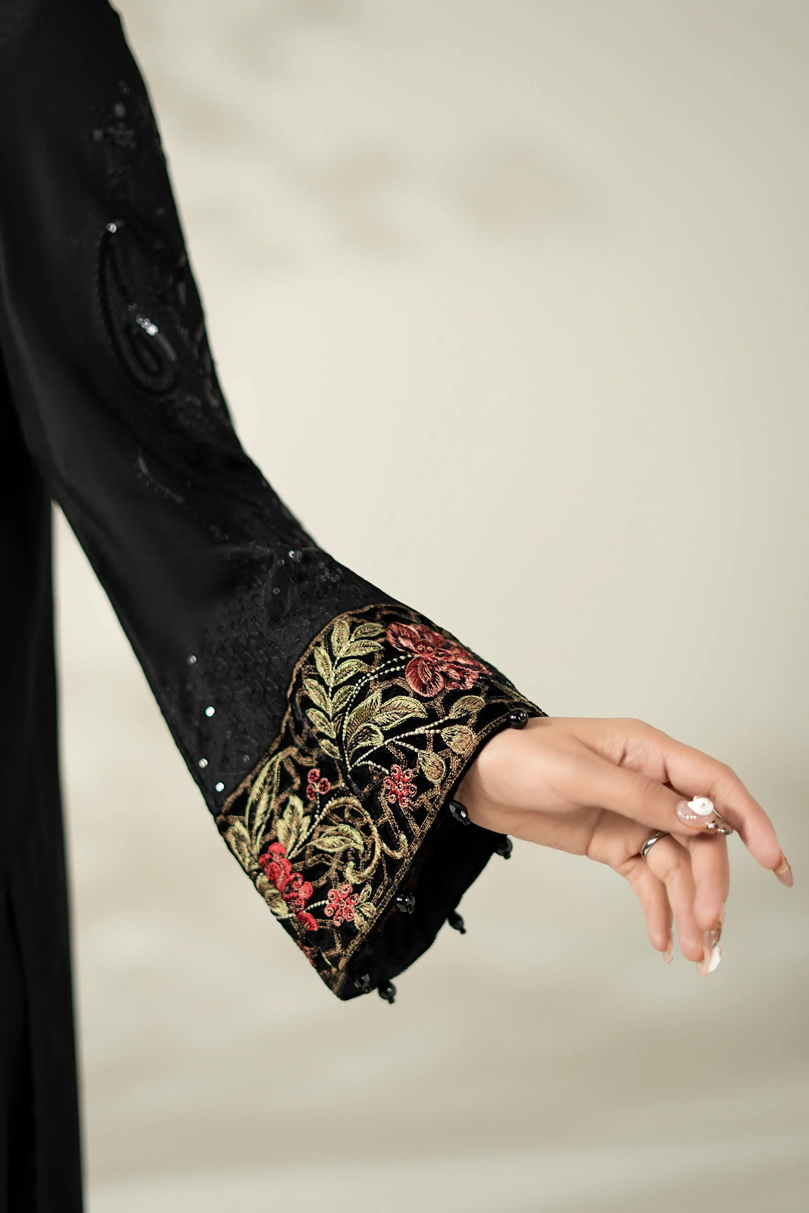 3 Piece Embroidered Linen Suit - Image 6