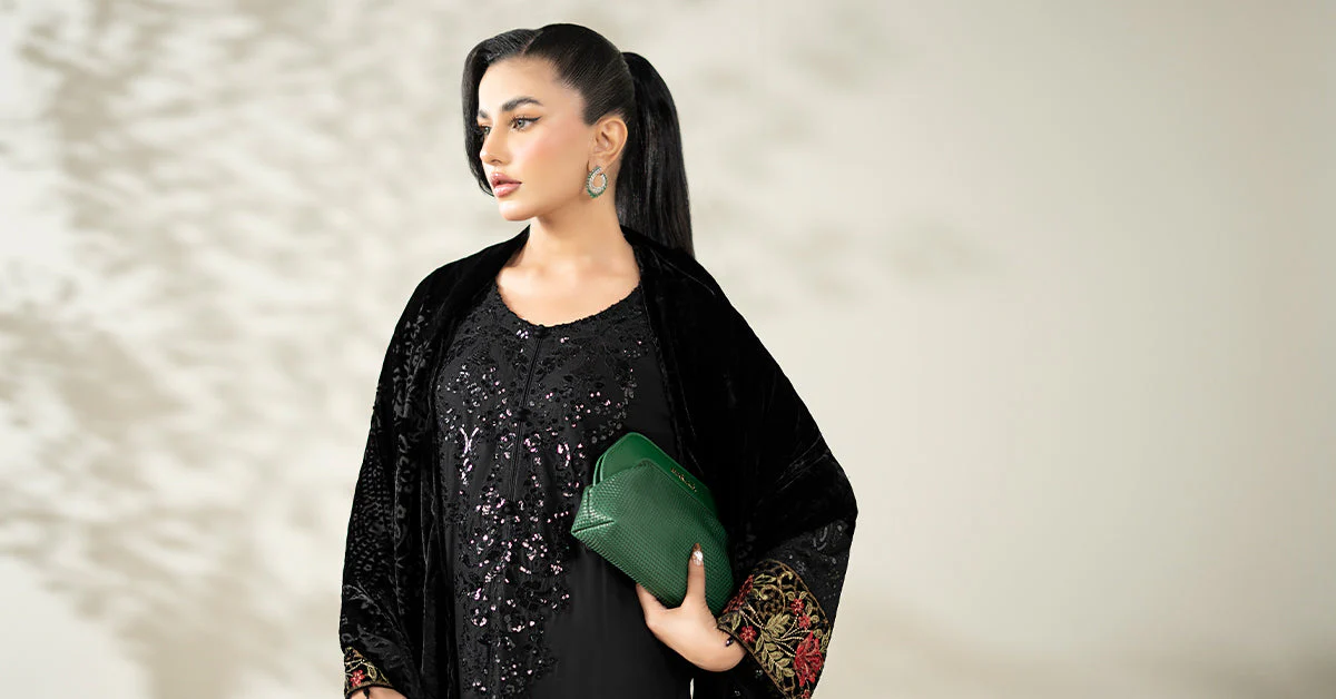 3 Piece Embroidered Linen Suit - Image 9