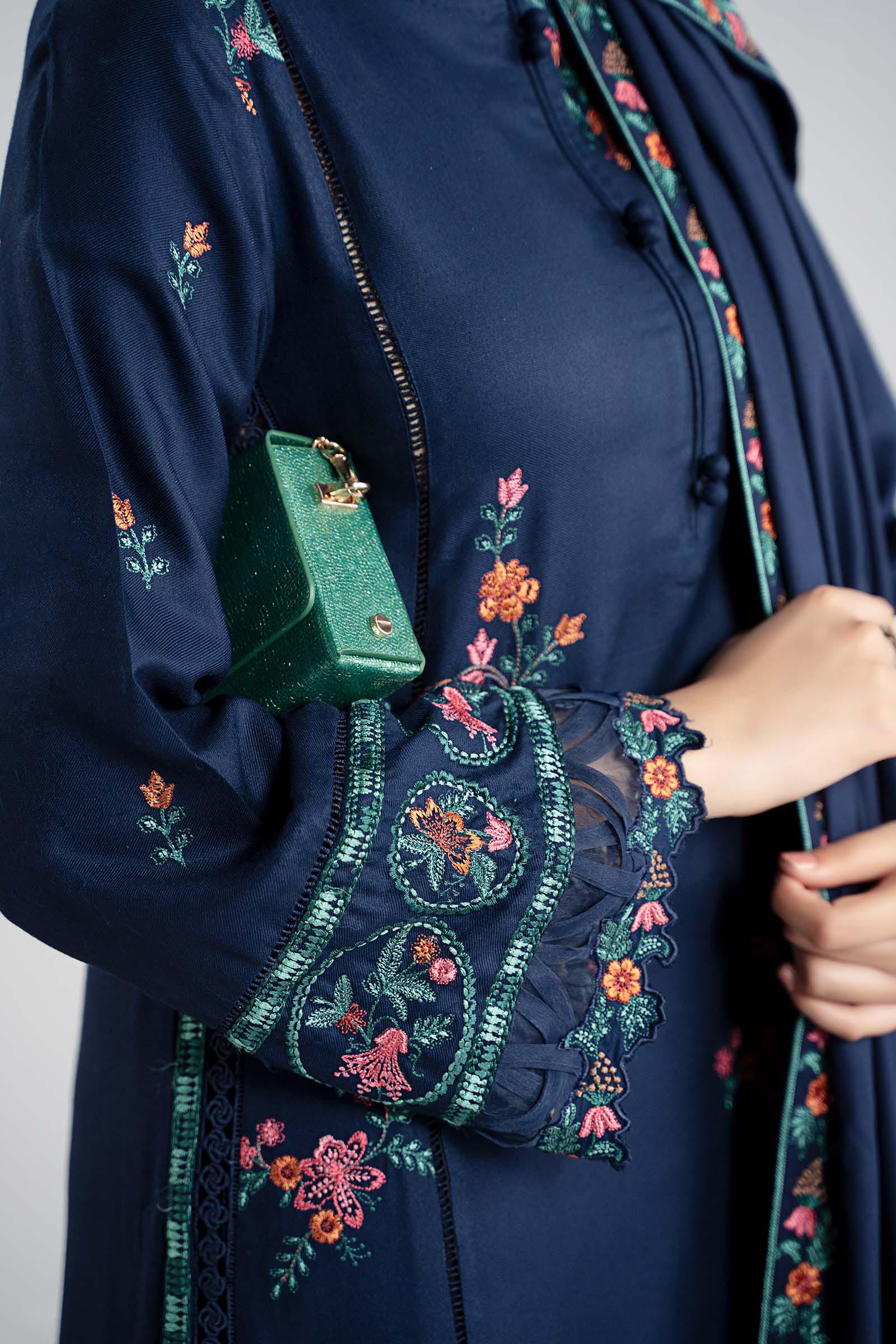 3 Piece Embroidered Marina Suit - Image 4