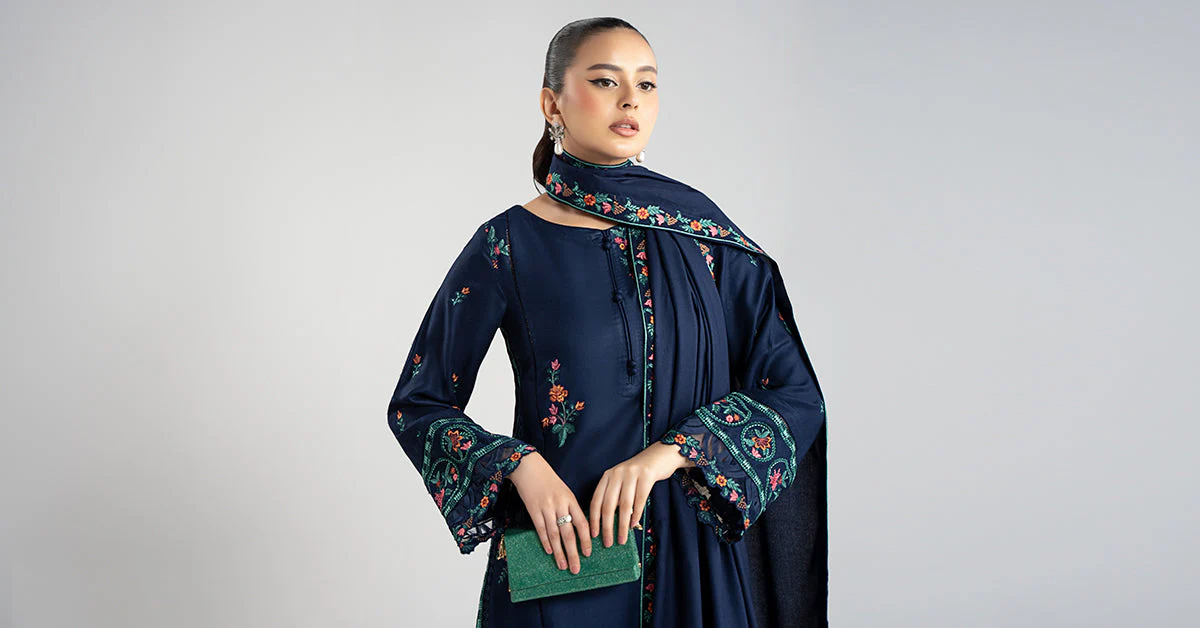 3 Piece Embroidered Marina Suit - Image 8