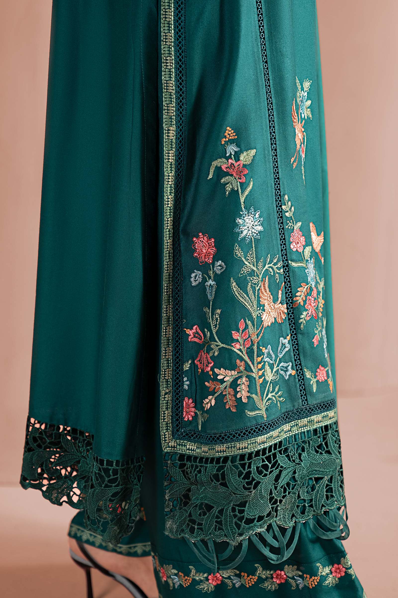 3 Piece Embroidered Marina Suit - Image 5
