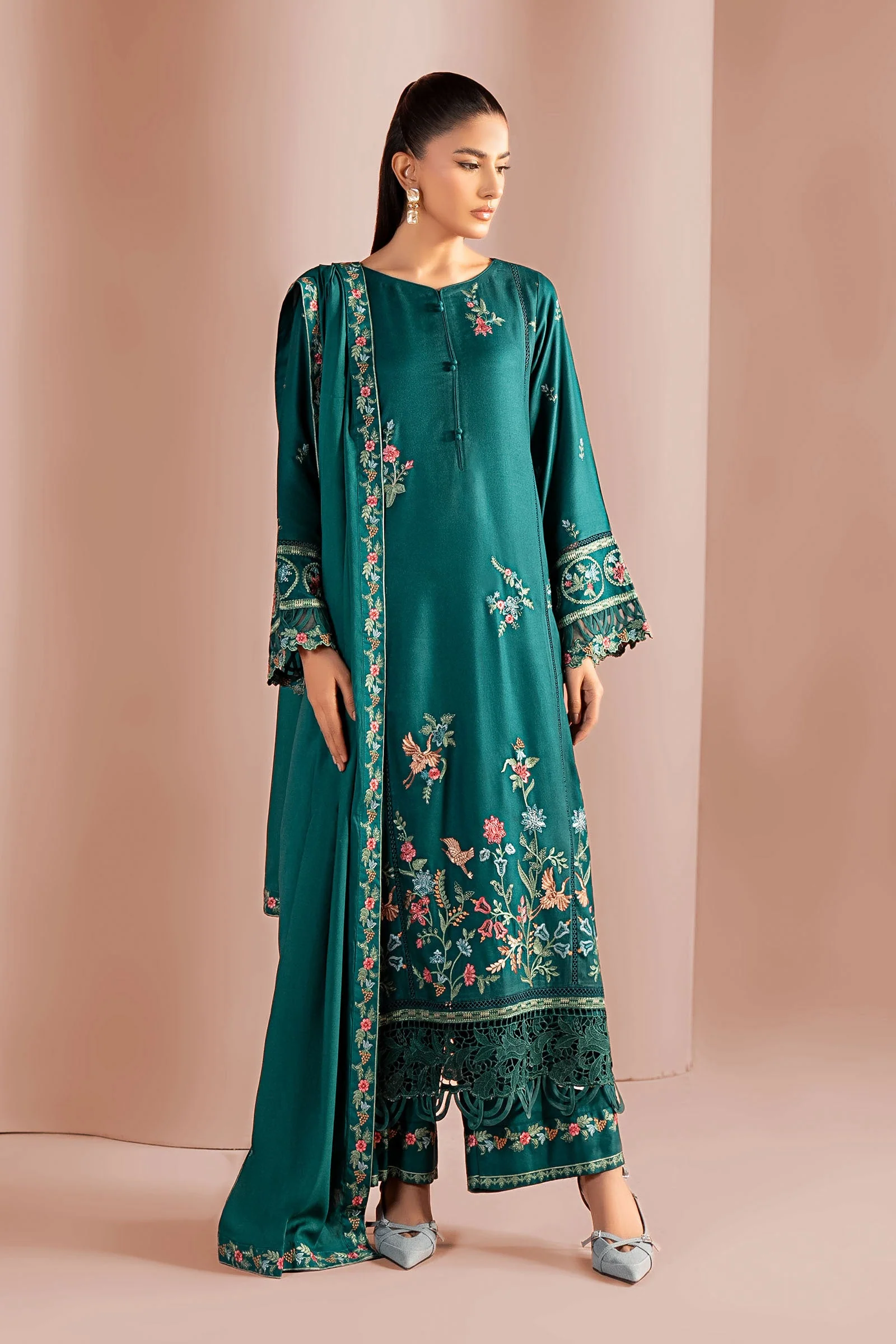 3 Piece Embroidered Marina Suit - Image 6