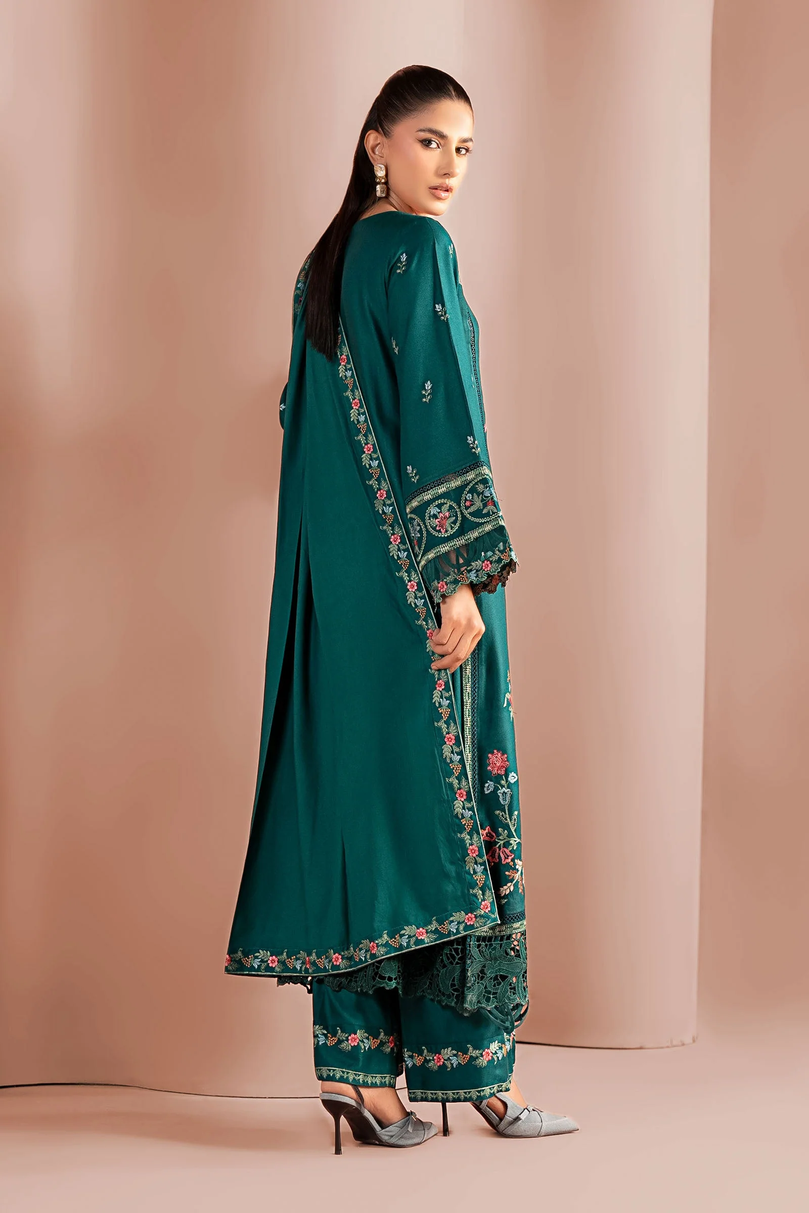 3 Piece Embroidered Marina Suit - Image 8
