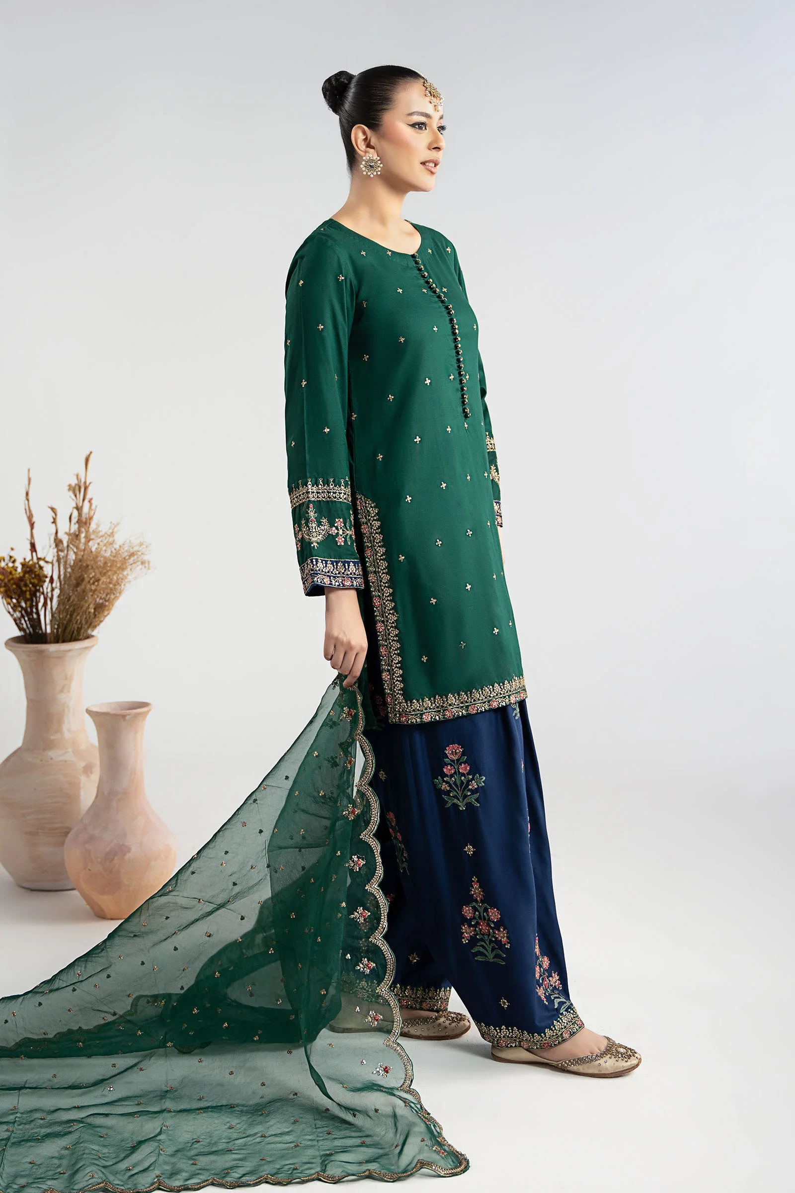 3 Piece Embroidered Linen Suit - Image 7