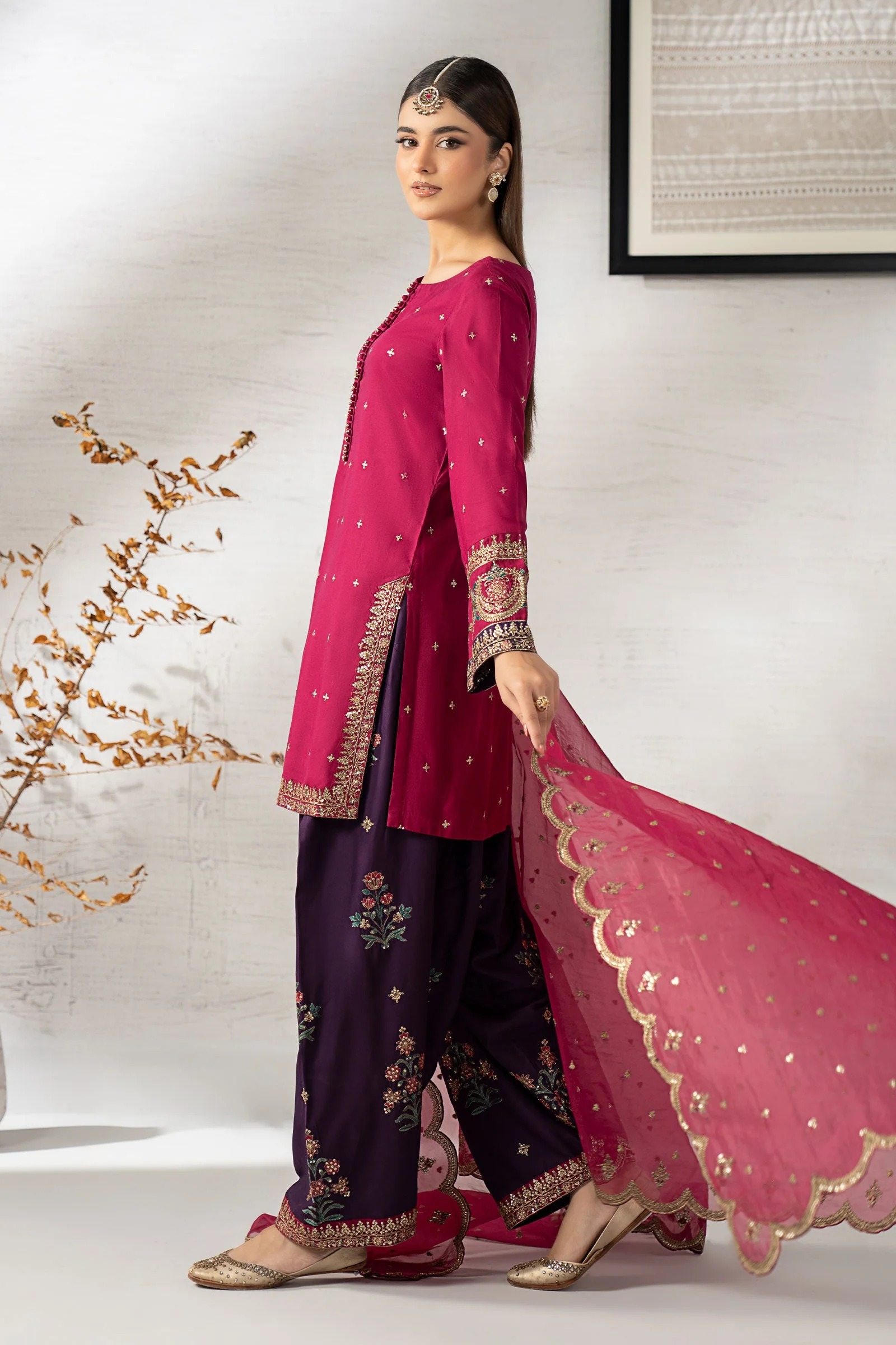 3 Piece Embroidered Linen Suit - Image 7