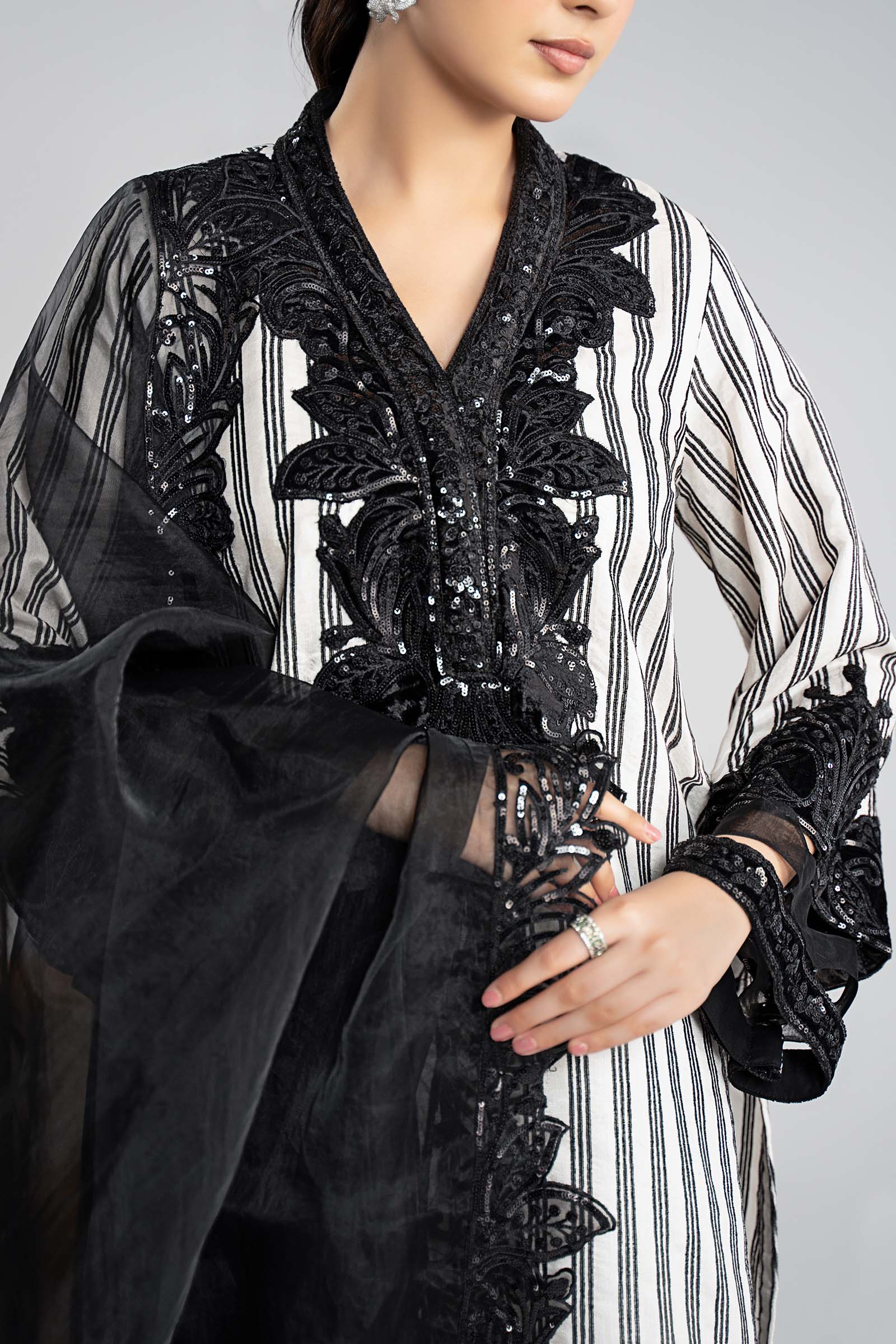 3 Piece Embroidered Cotton Velvet Suit - Image 3