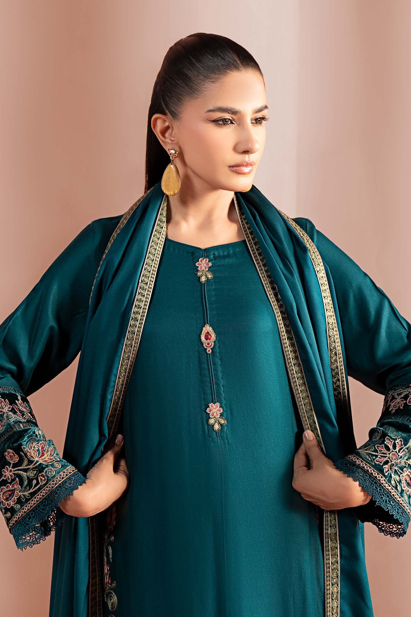 3 Piece Embroidered Marina Suit - Image 3