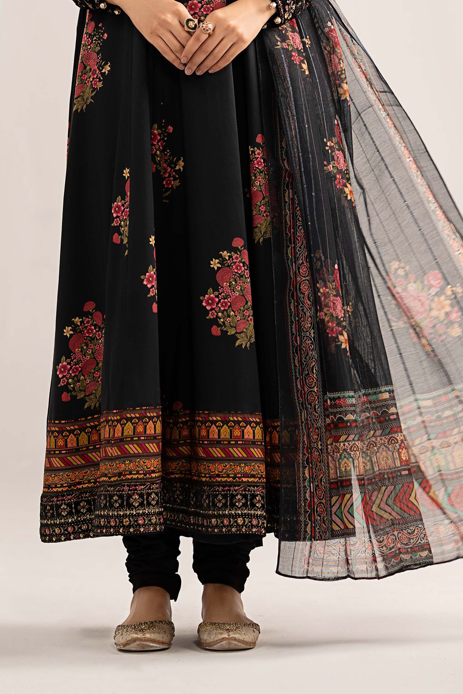 3 Piece Embroidered Linen Suit - Image 4