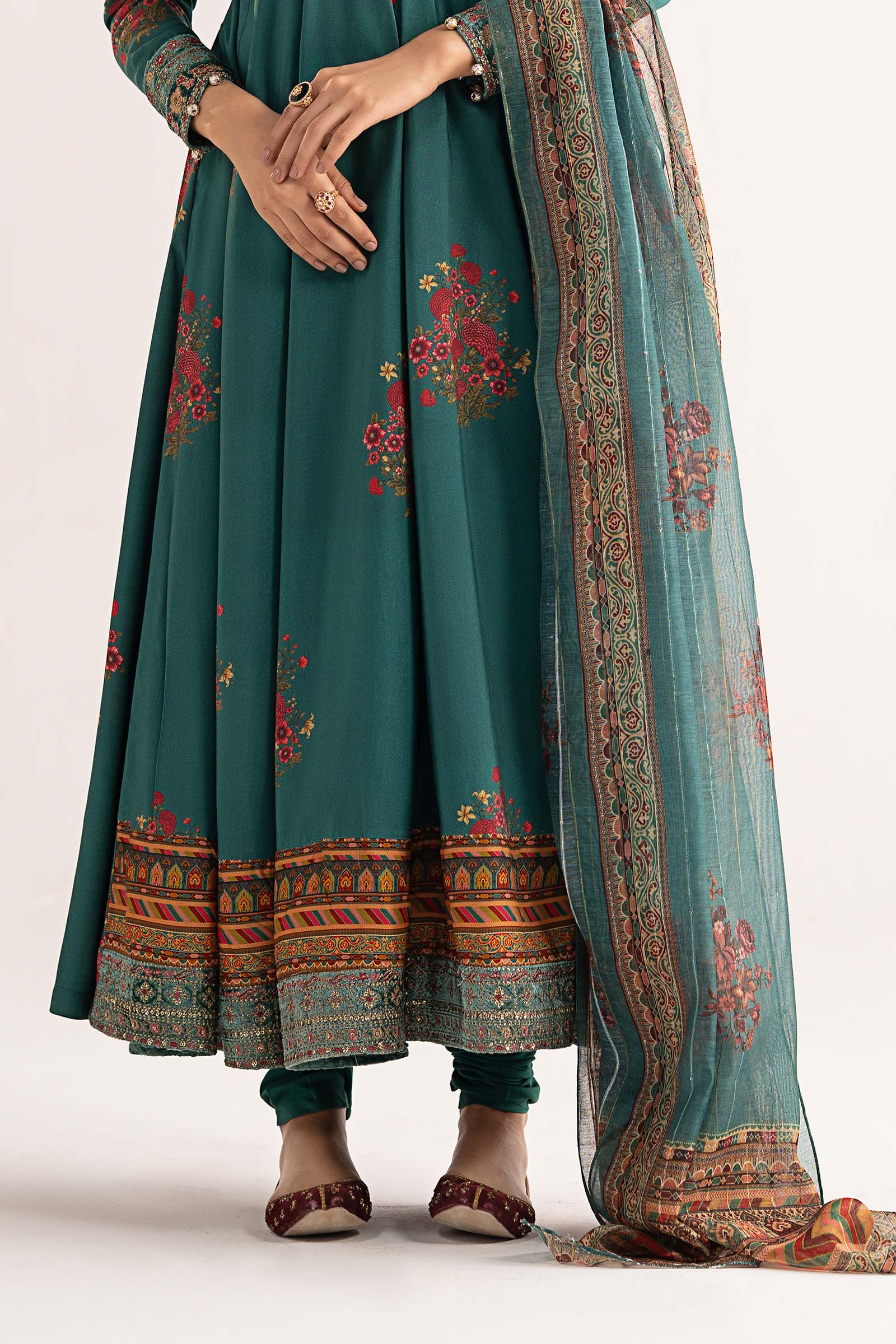 3 Piece Embroidered Linen Suit - Image 4