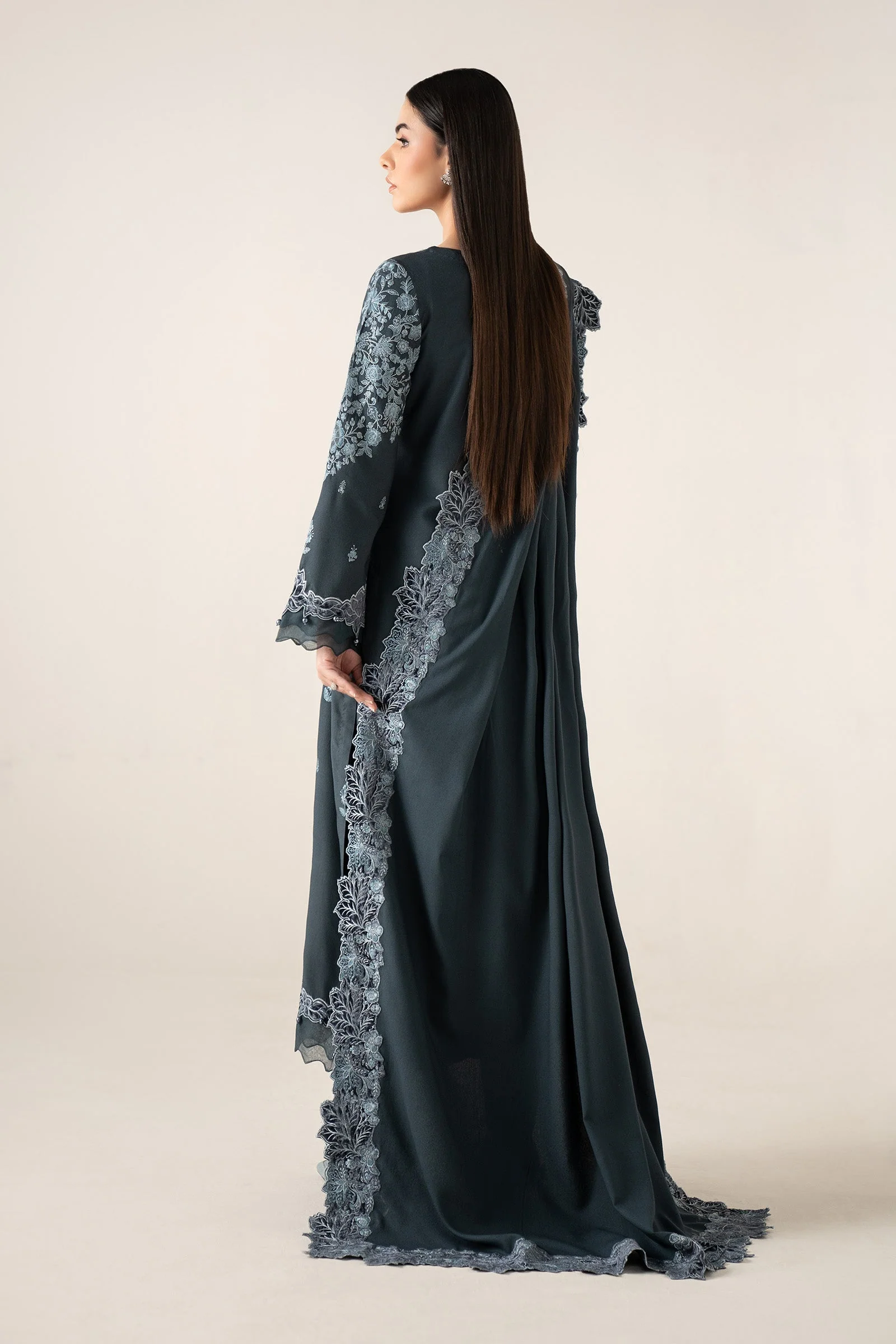 3 Piece Embroidered Karandi Suit - Image 7