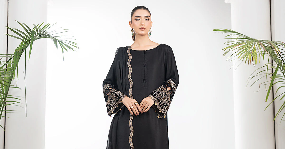 3 Piece Embroidered Marina Suit - Image 7