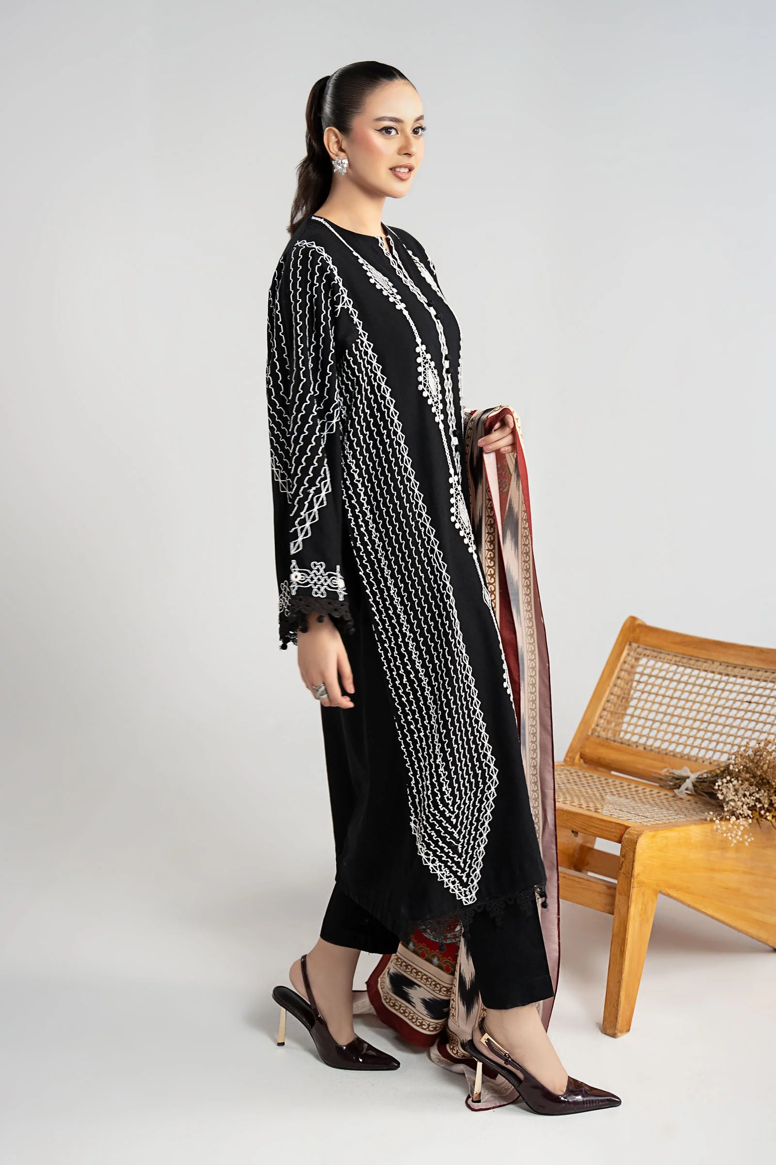 3 Piece Embroidered Khaddar Suit - Image 12