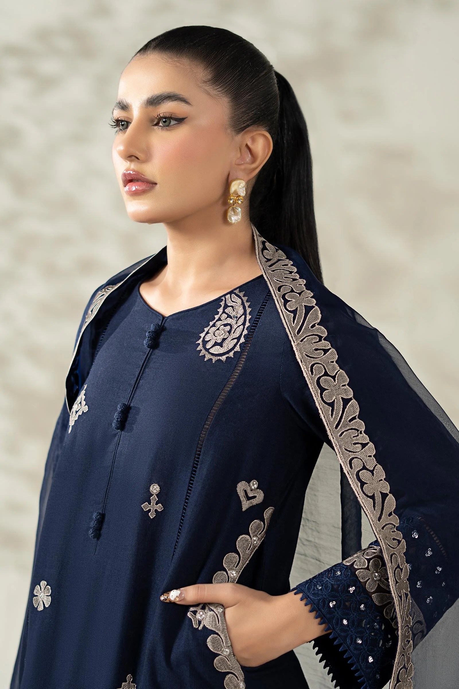 3 Piece Embroidered Marina Suit - Image 4