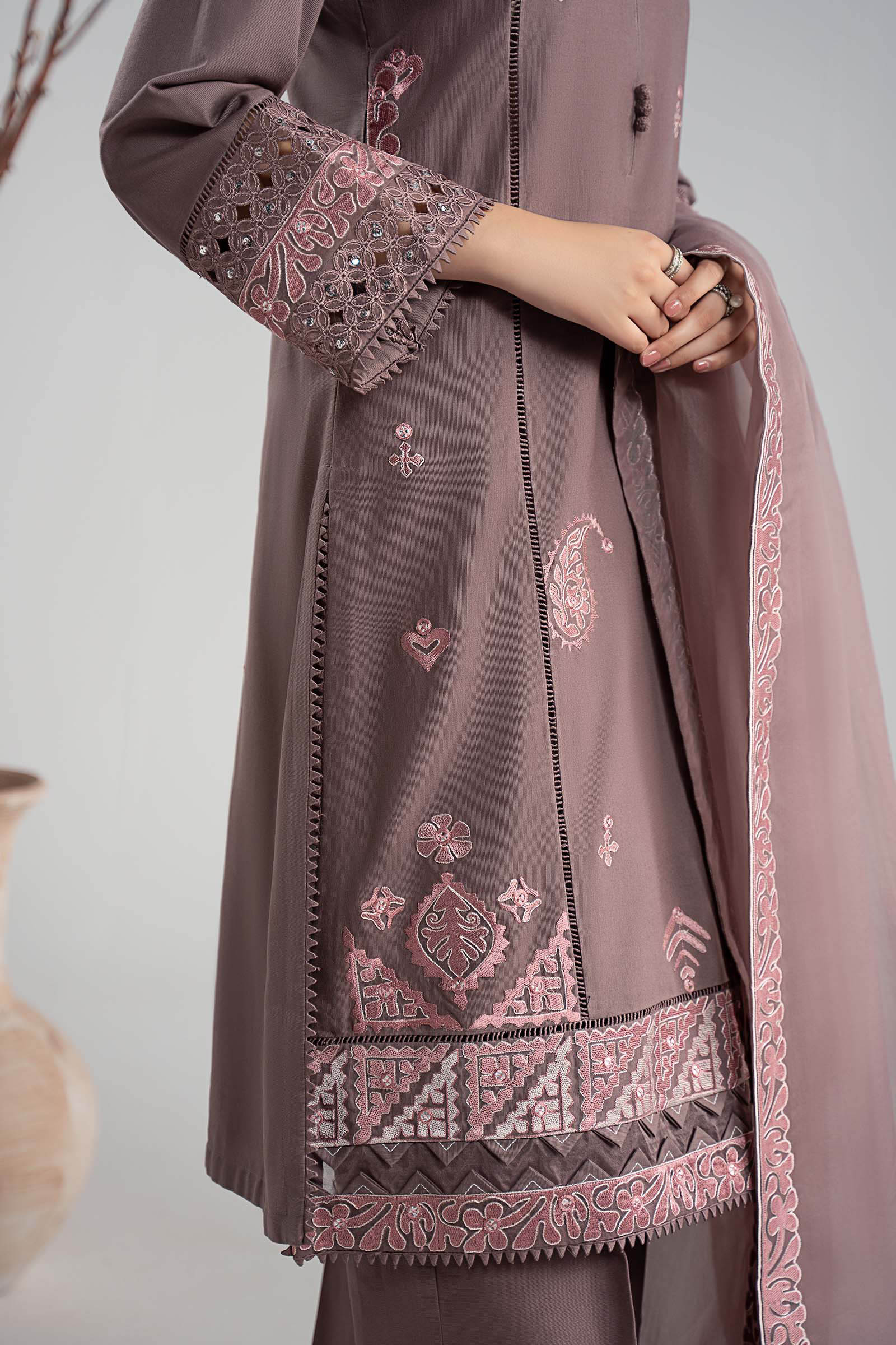 3 Piece Embroidered Marina Suit - Image 4