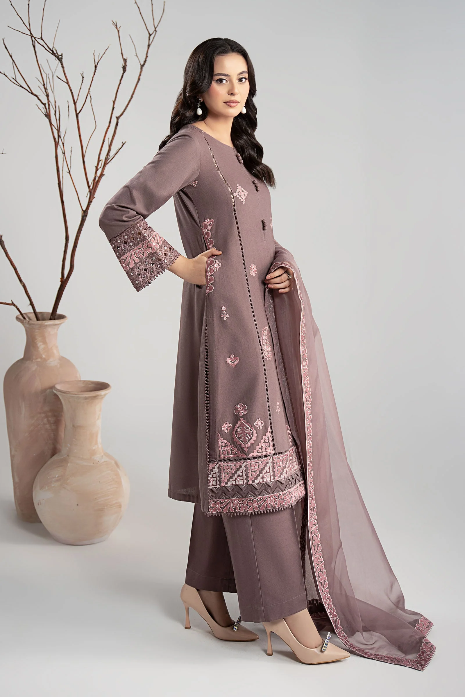 3 Piece Embroidered Marina Suit - Image 6